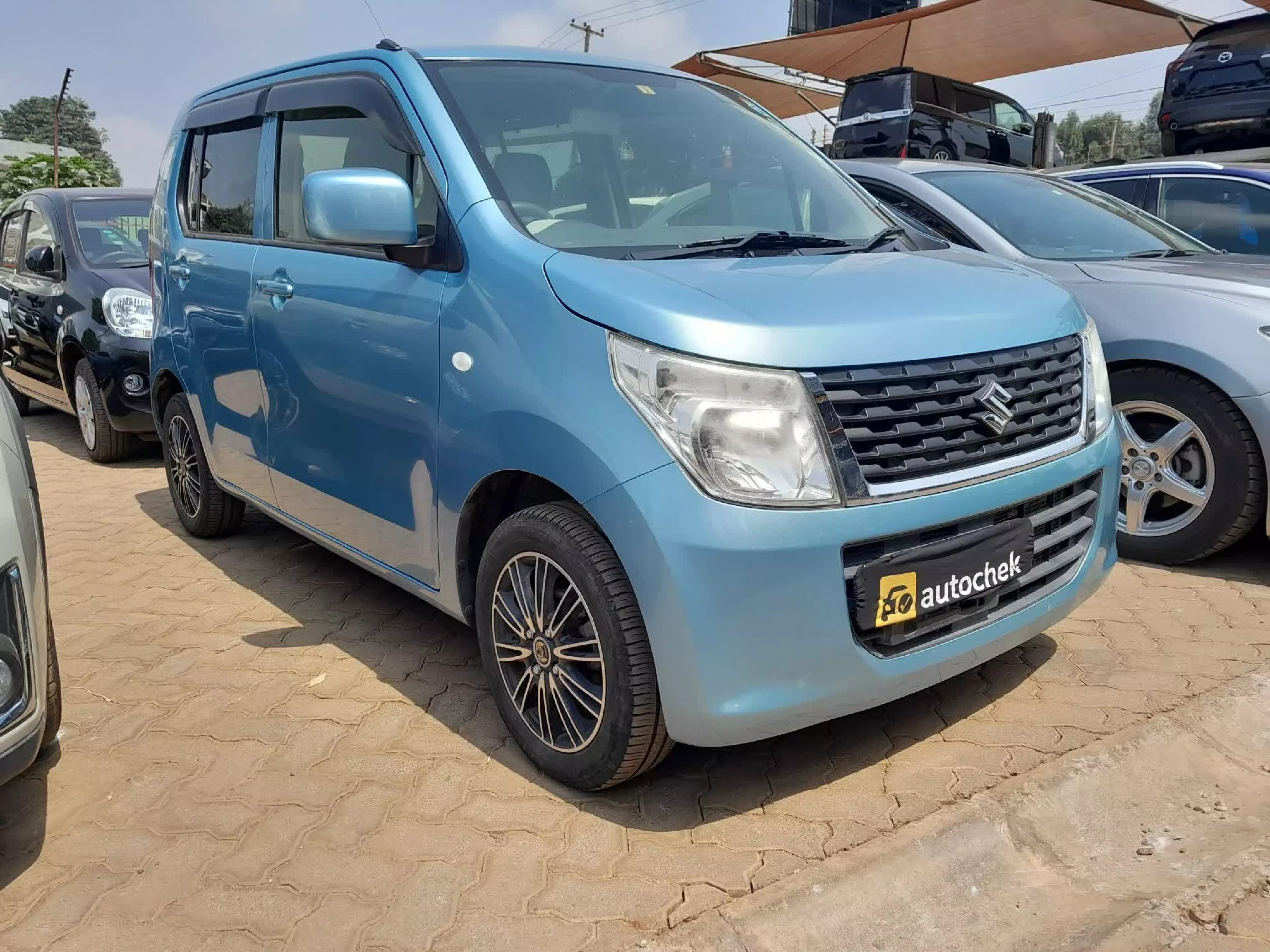SUZUKI Wagon R - 2015