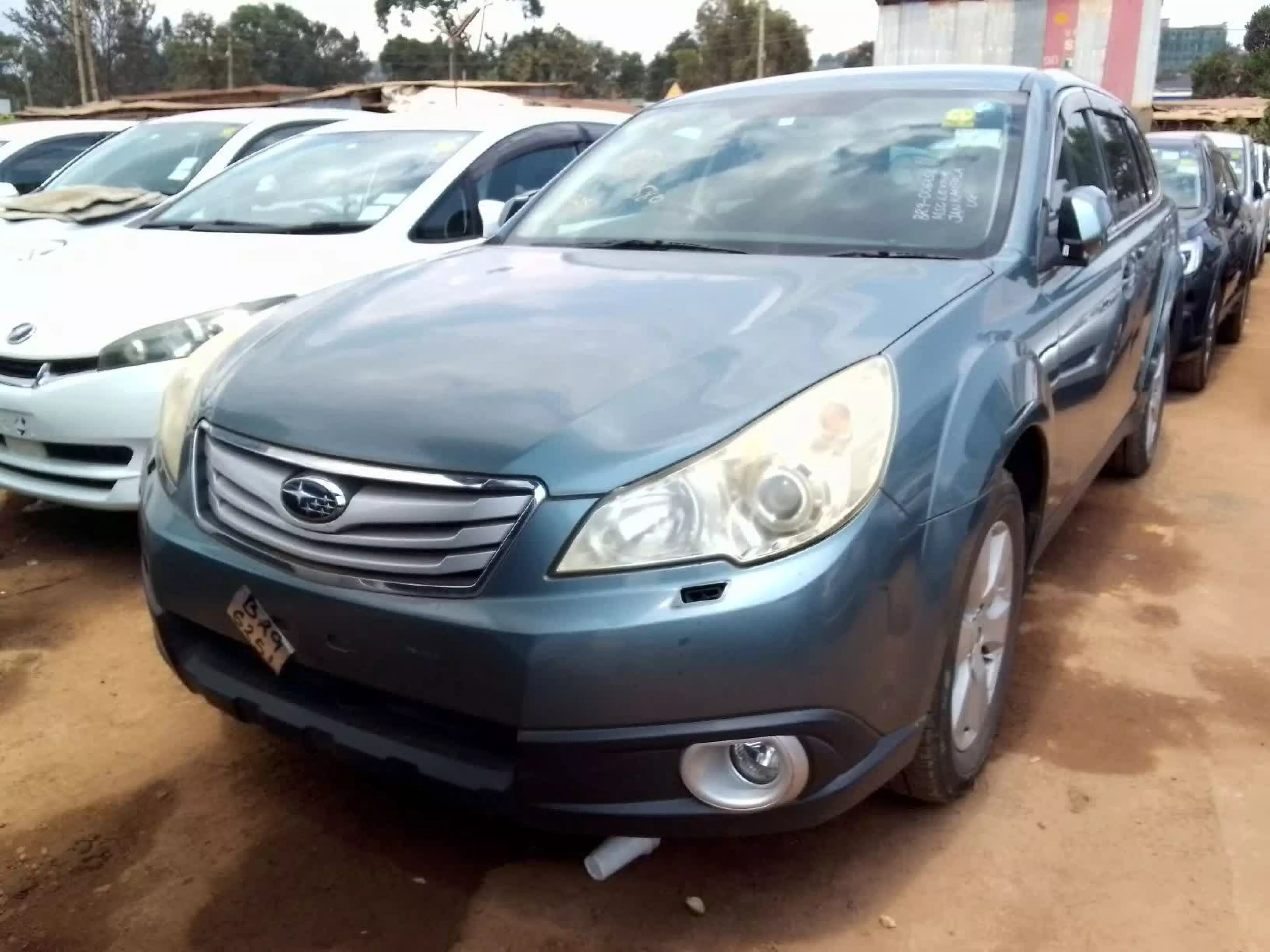 Subaru Outback - 2010