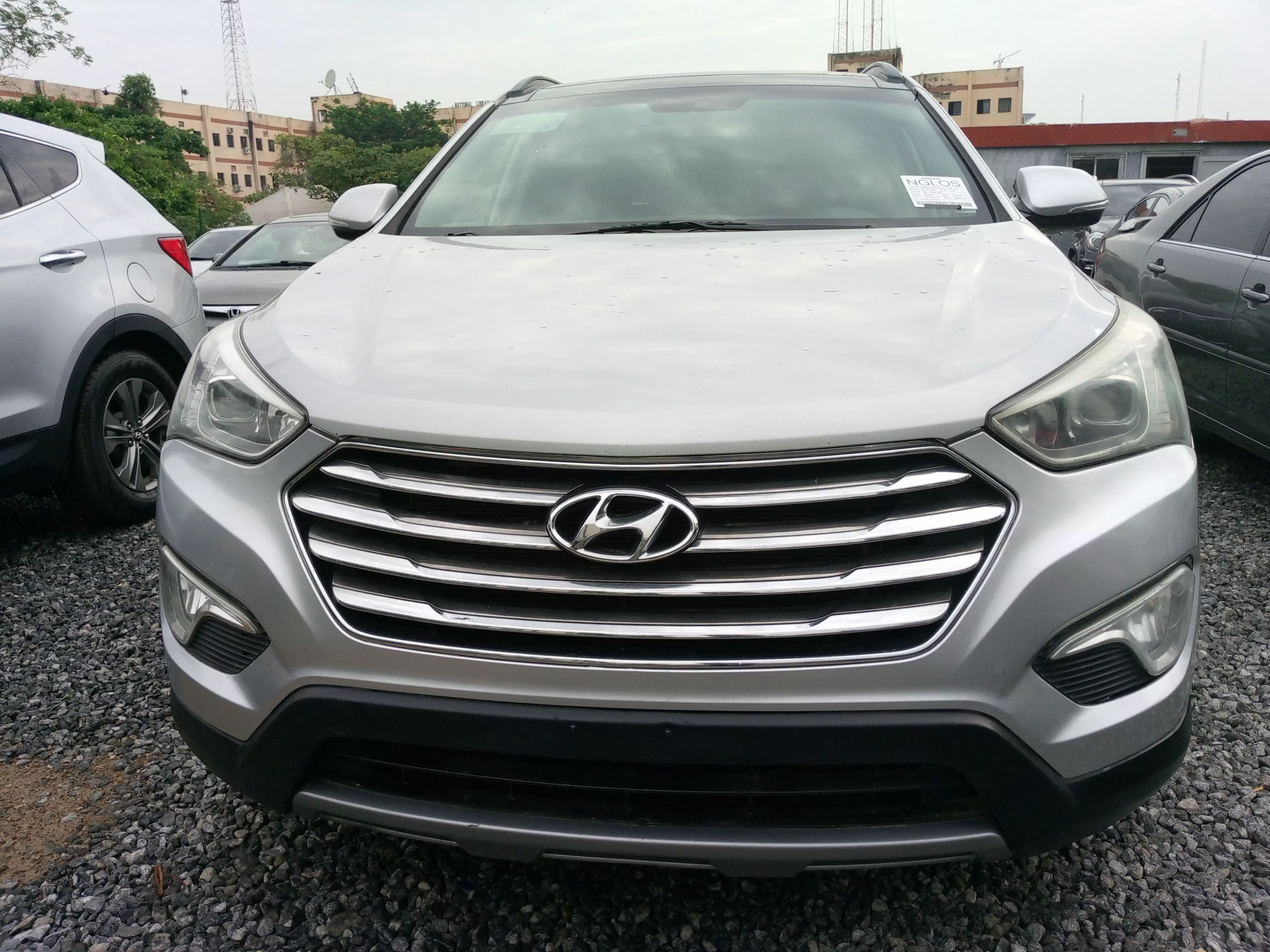 Hyundai Santa Fe   - 2014