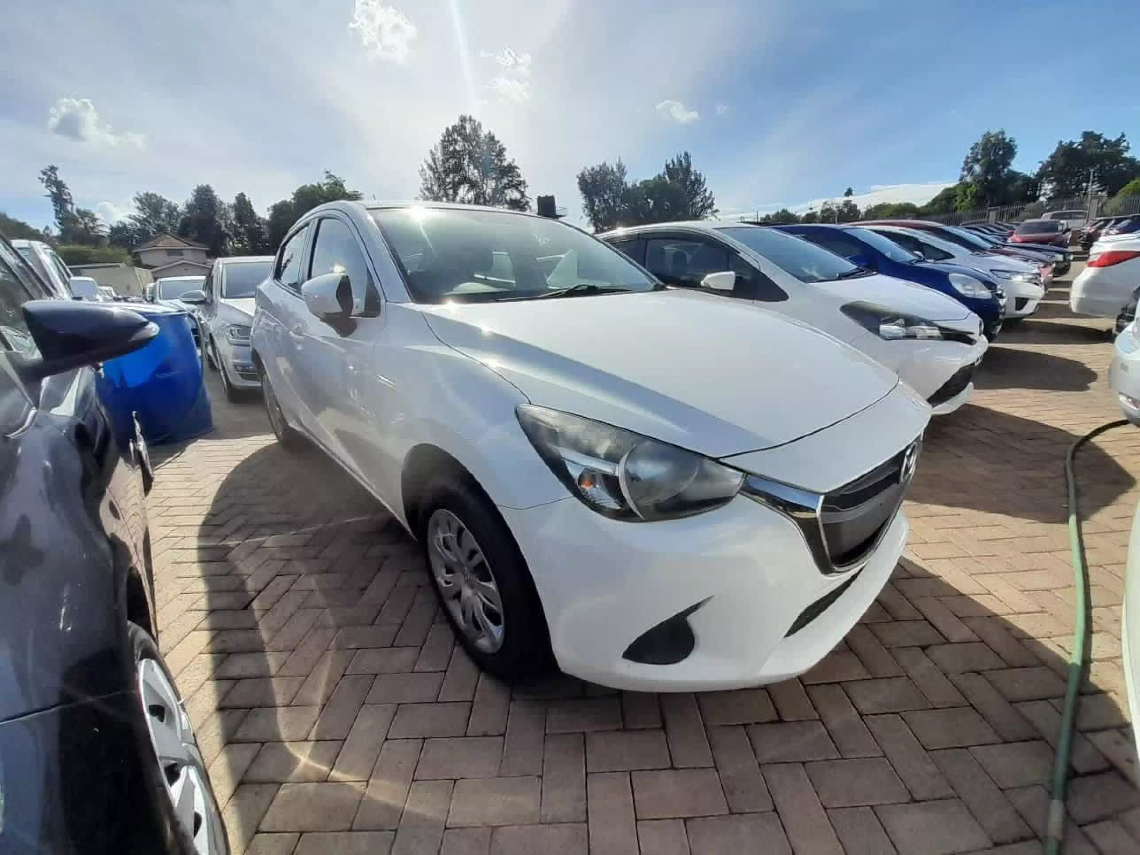 Mazda Demio - 2015
