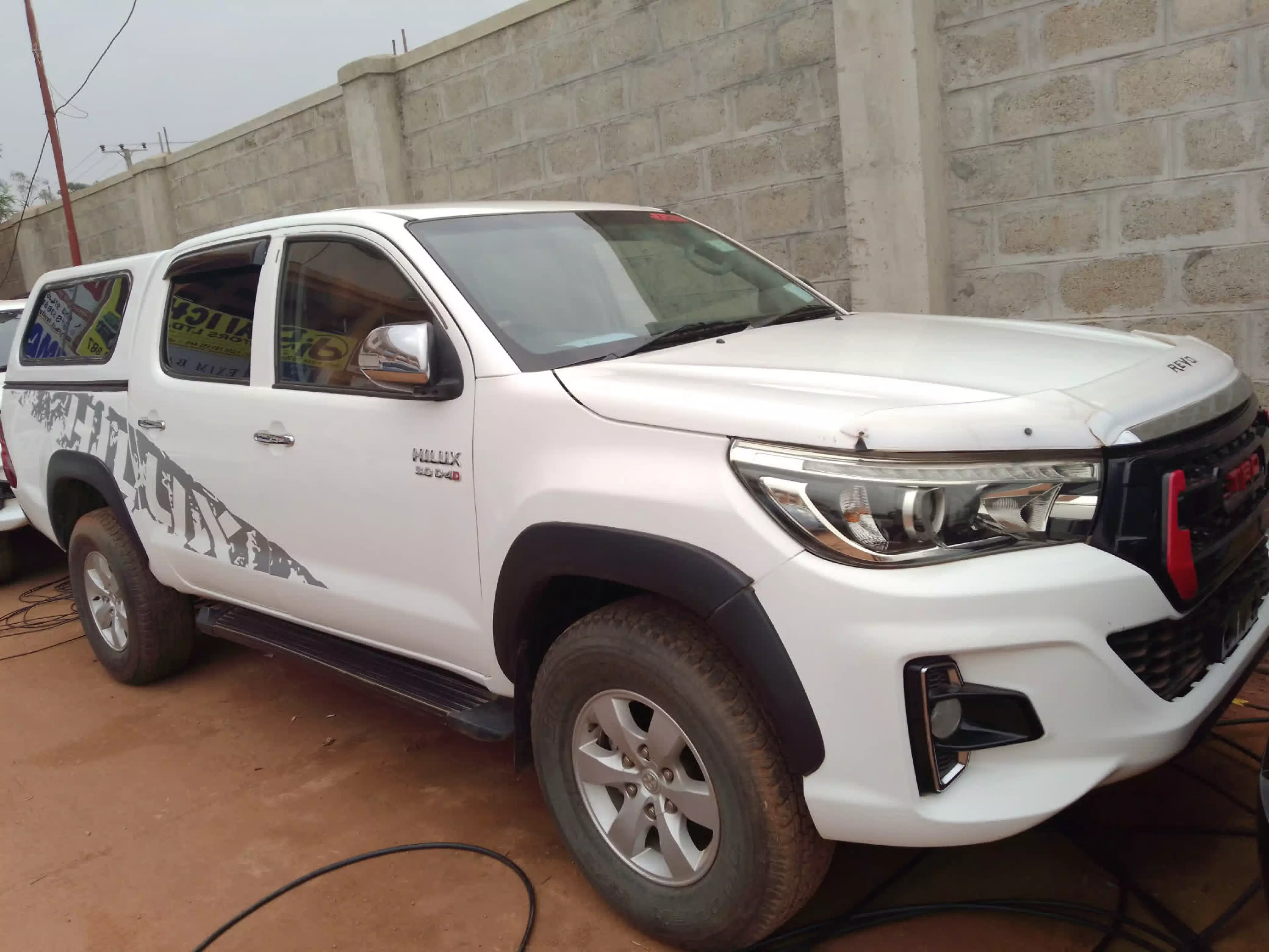 Toyota Hilux - 2012