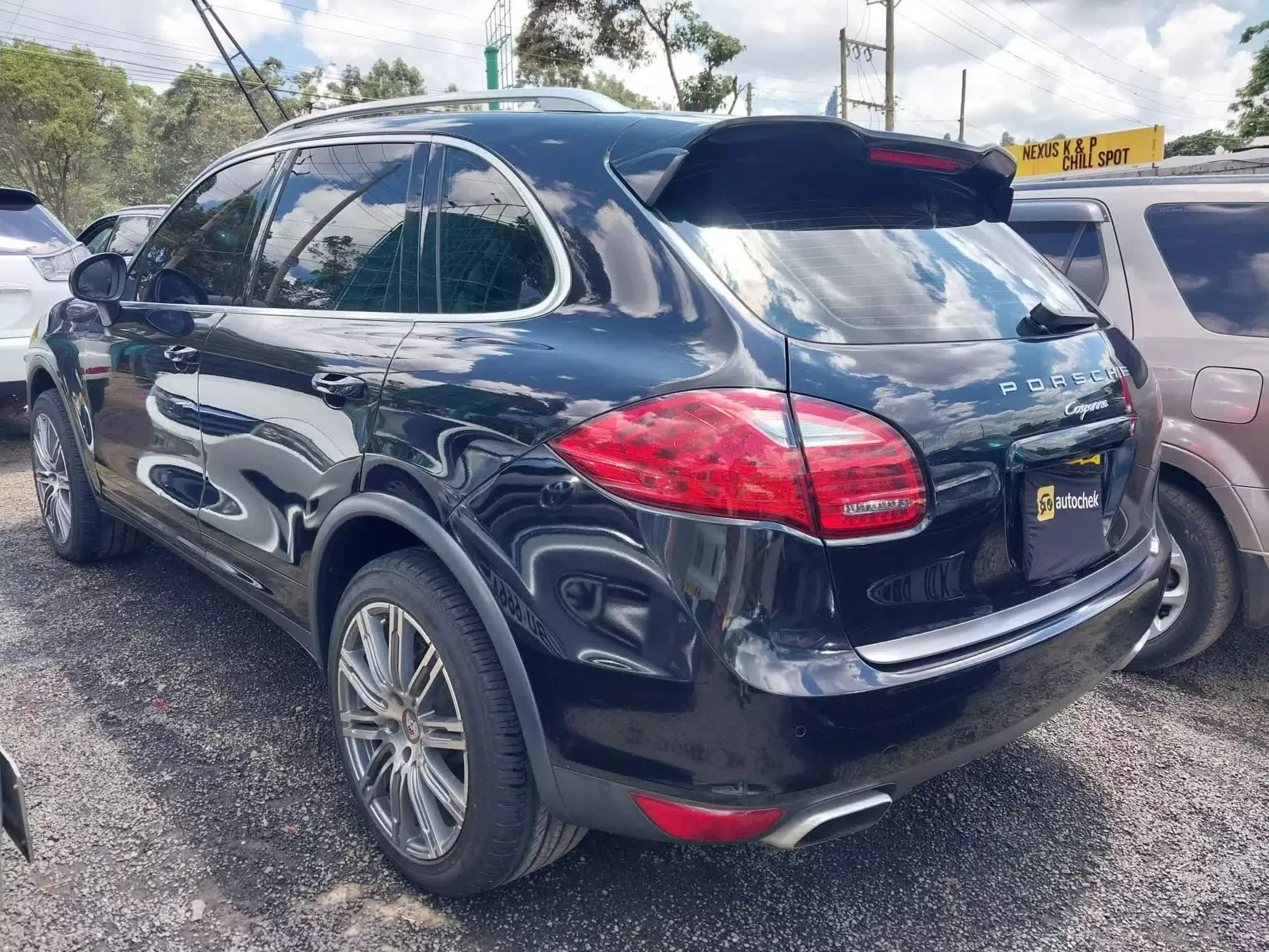 PORSCHE Cayenne - 2012