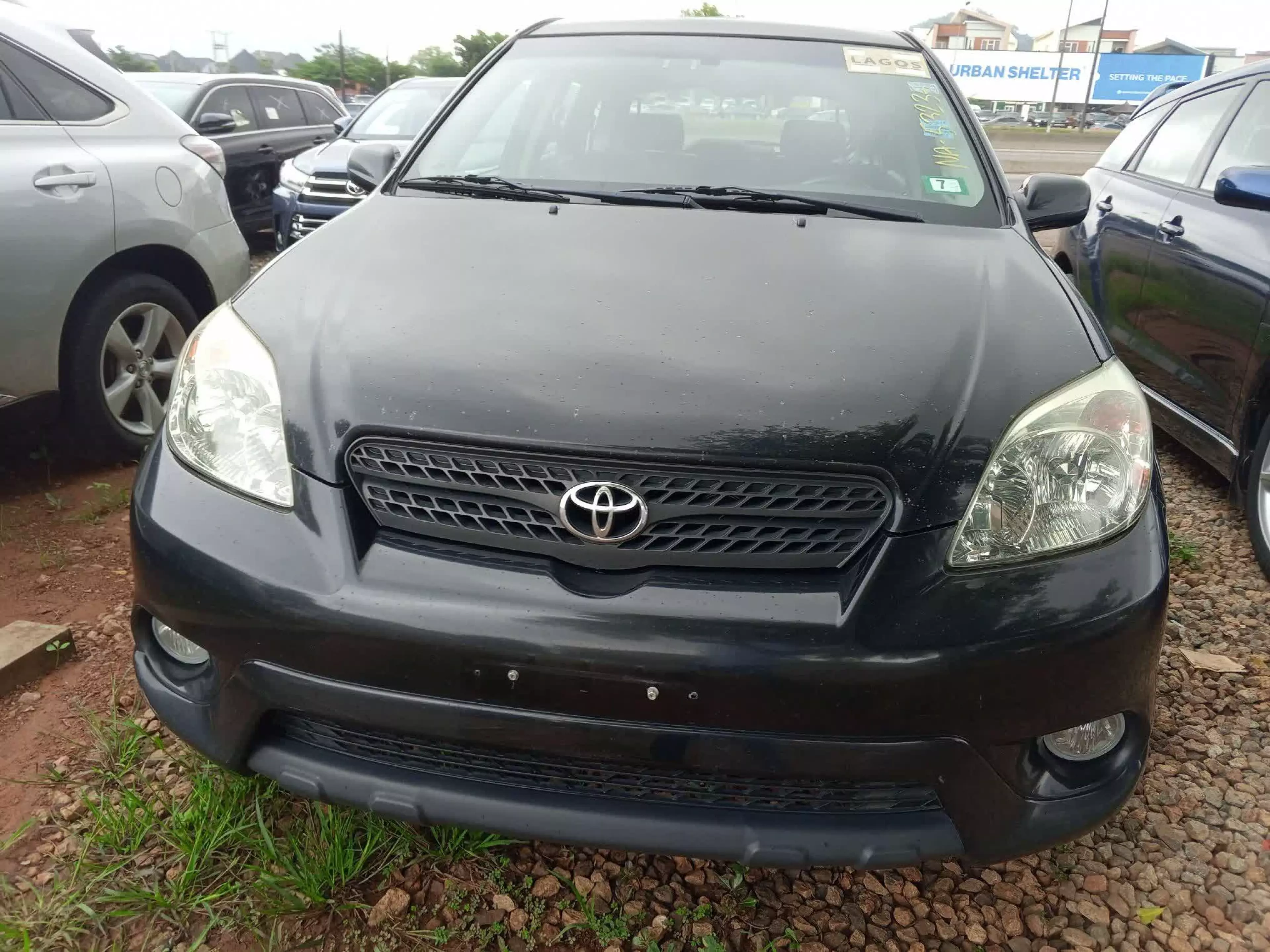 Toyota Matrix - 2005