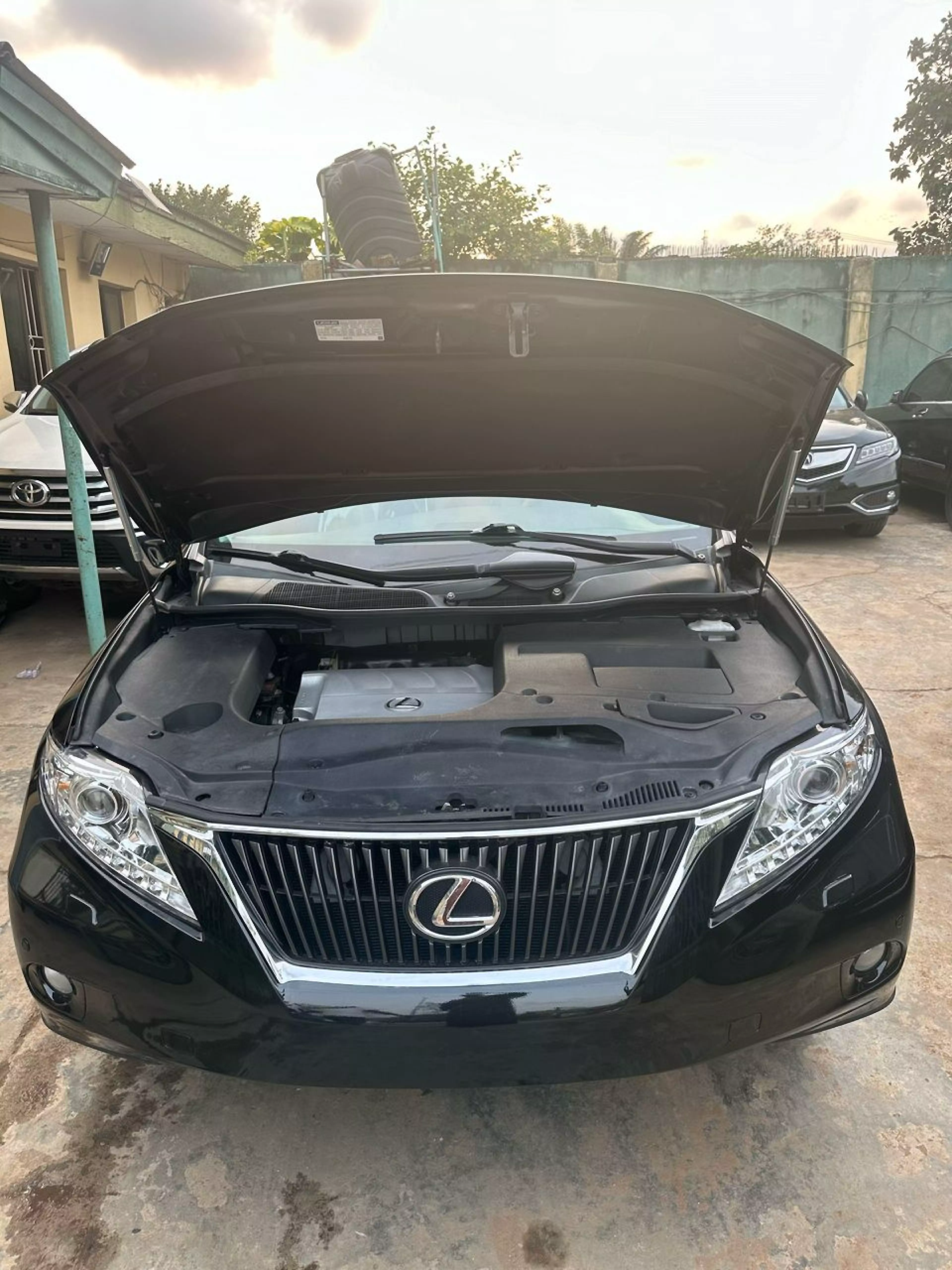 Lexus RX 350   - 2012