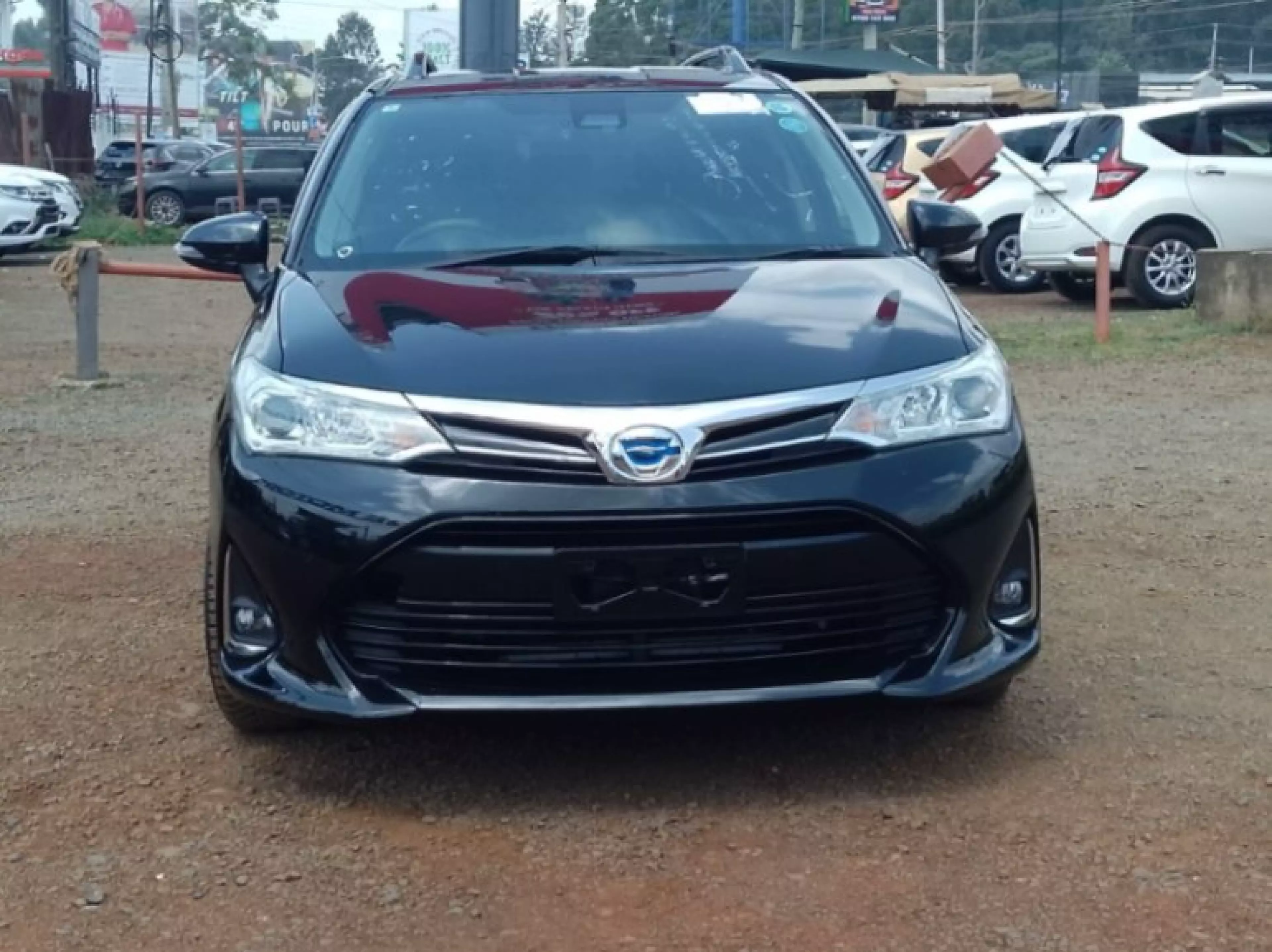 Toyota Fielder  - 2018