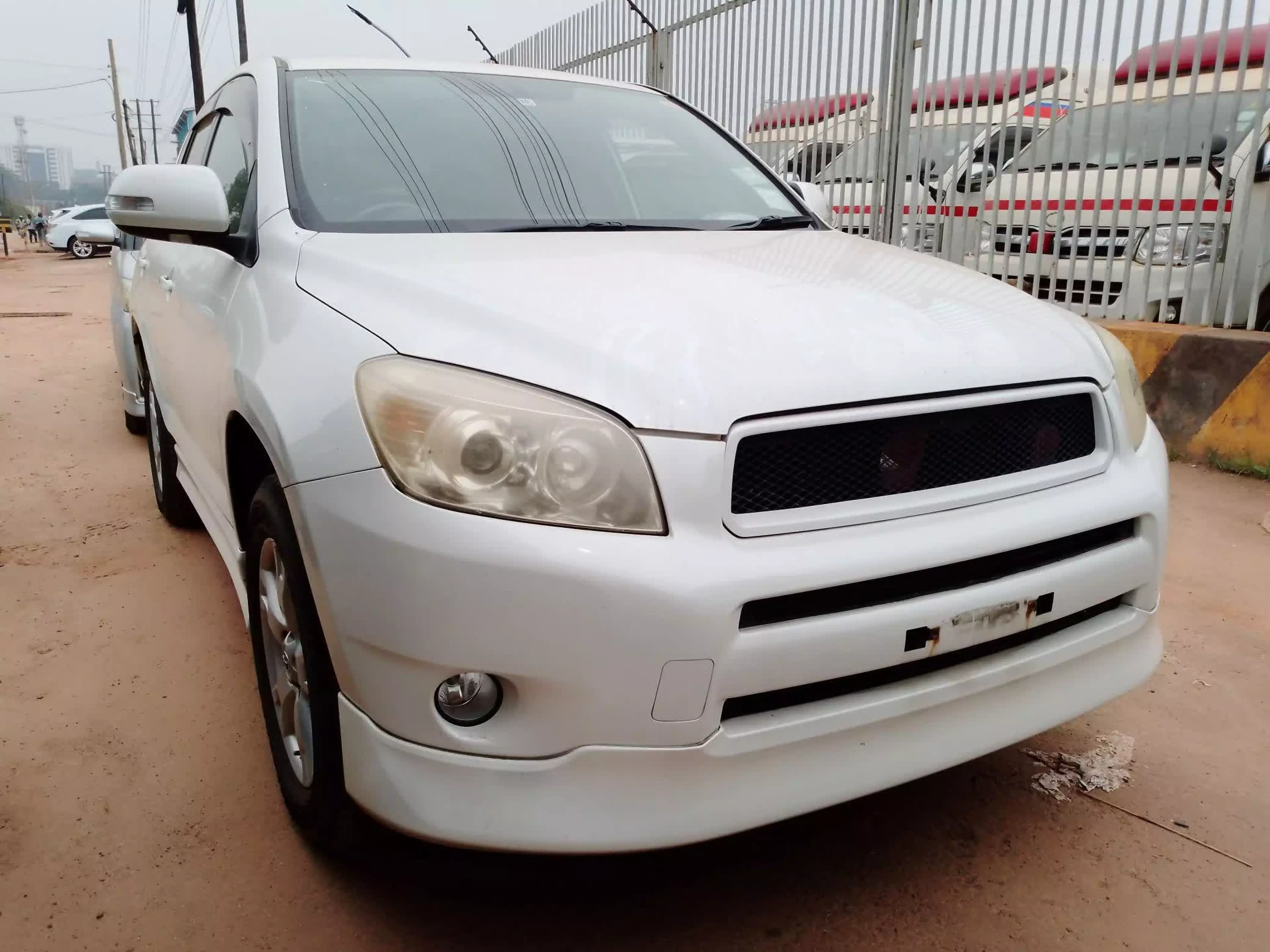Toyota Vanguard  - 2010