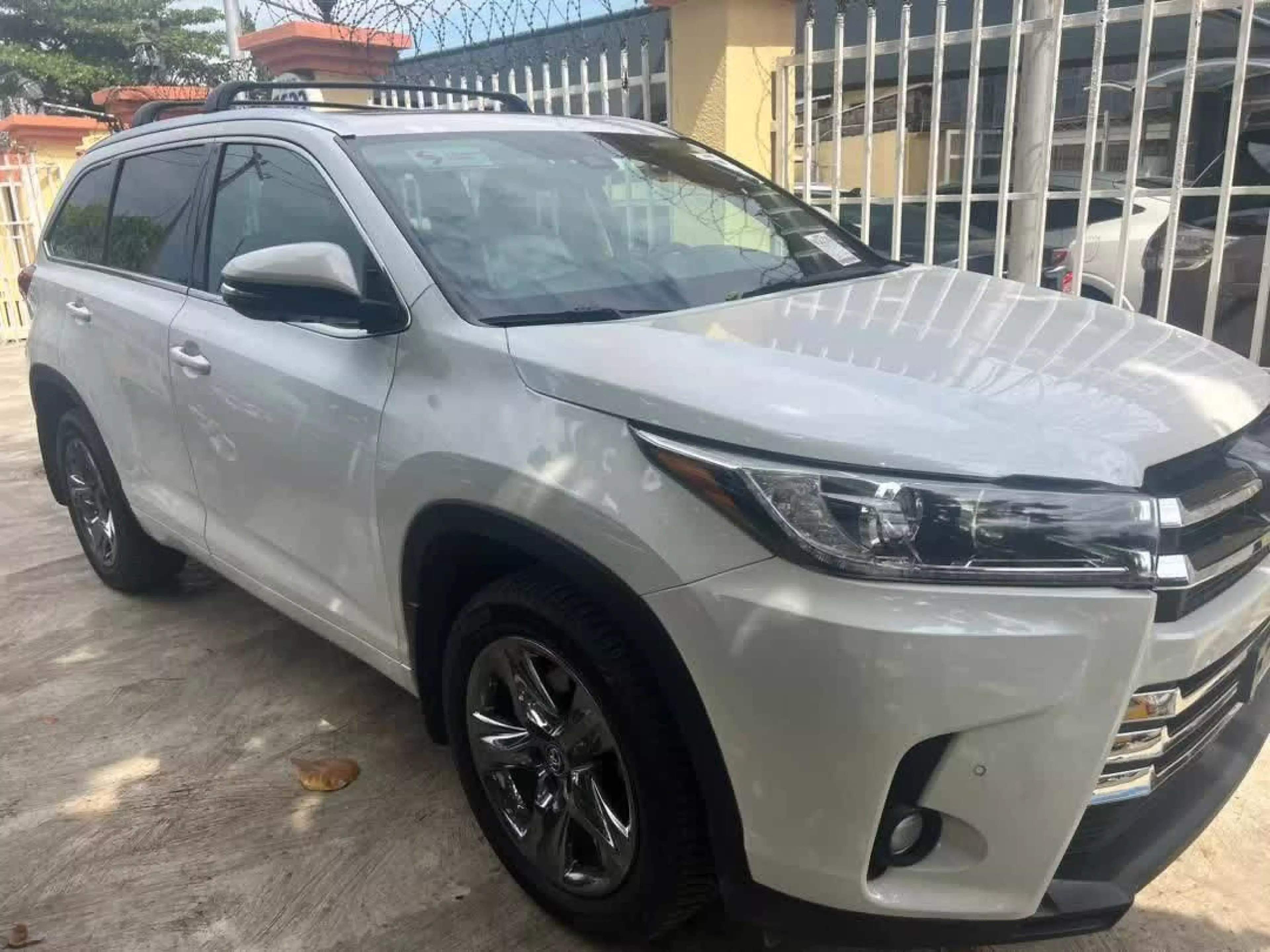 Toyota Highlander - 2017