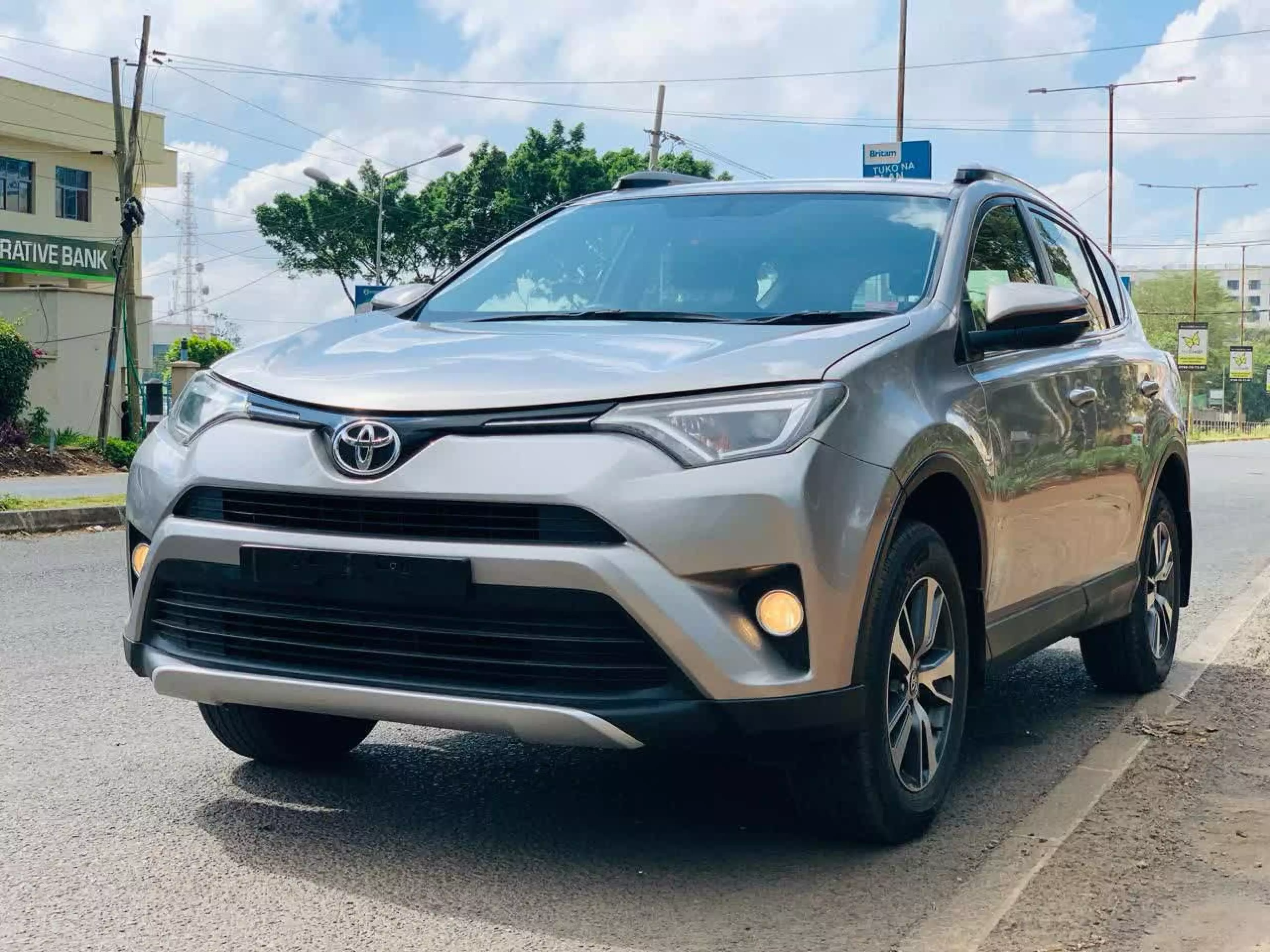 Toyota RAV 4   - 2016