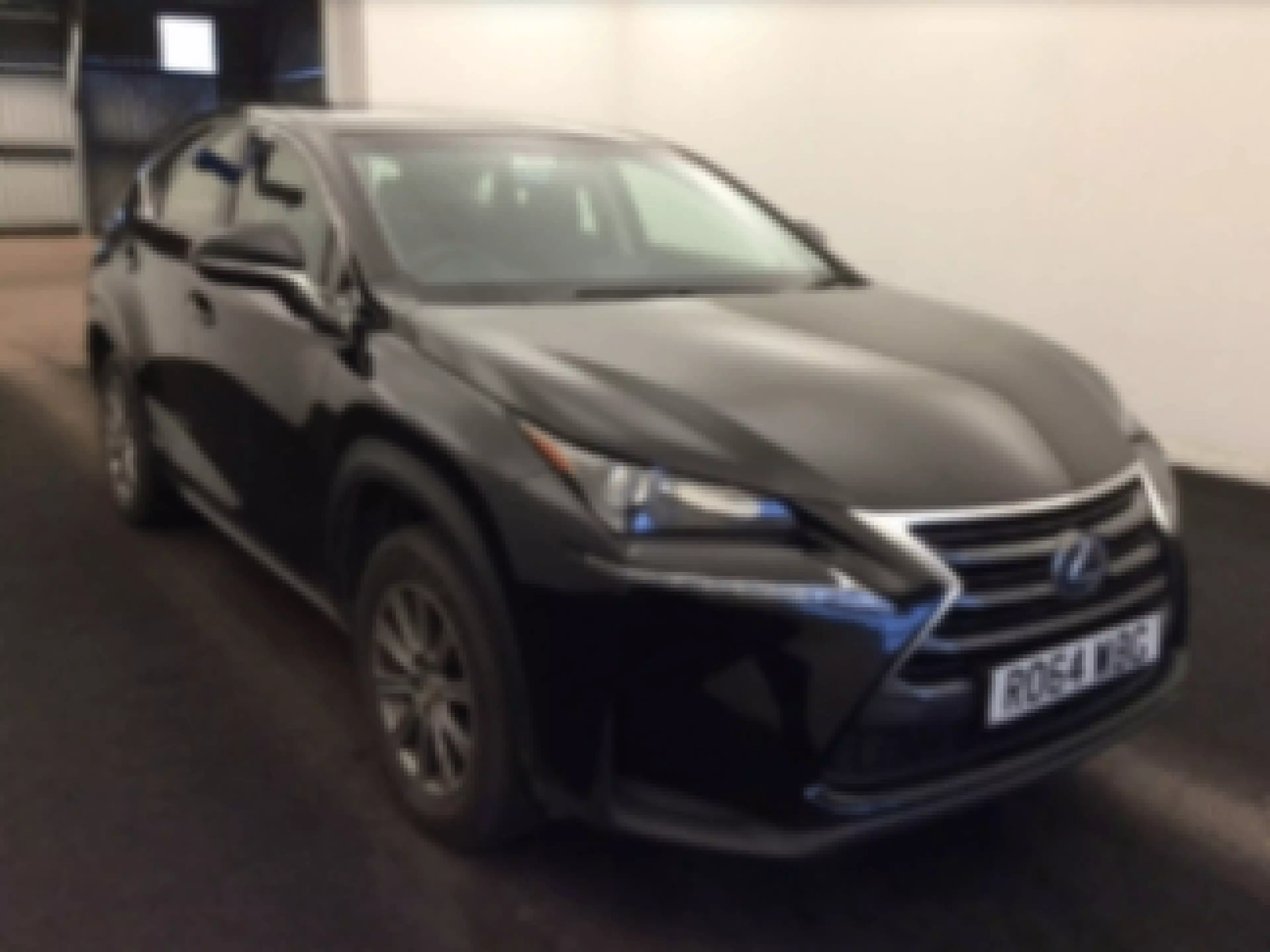 Lexus NX300h Hybrid - 2014