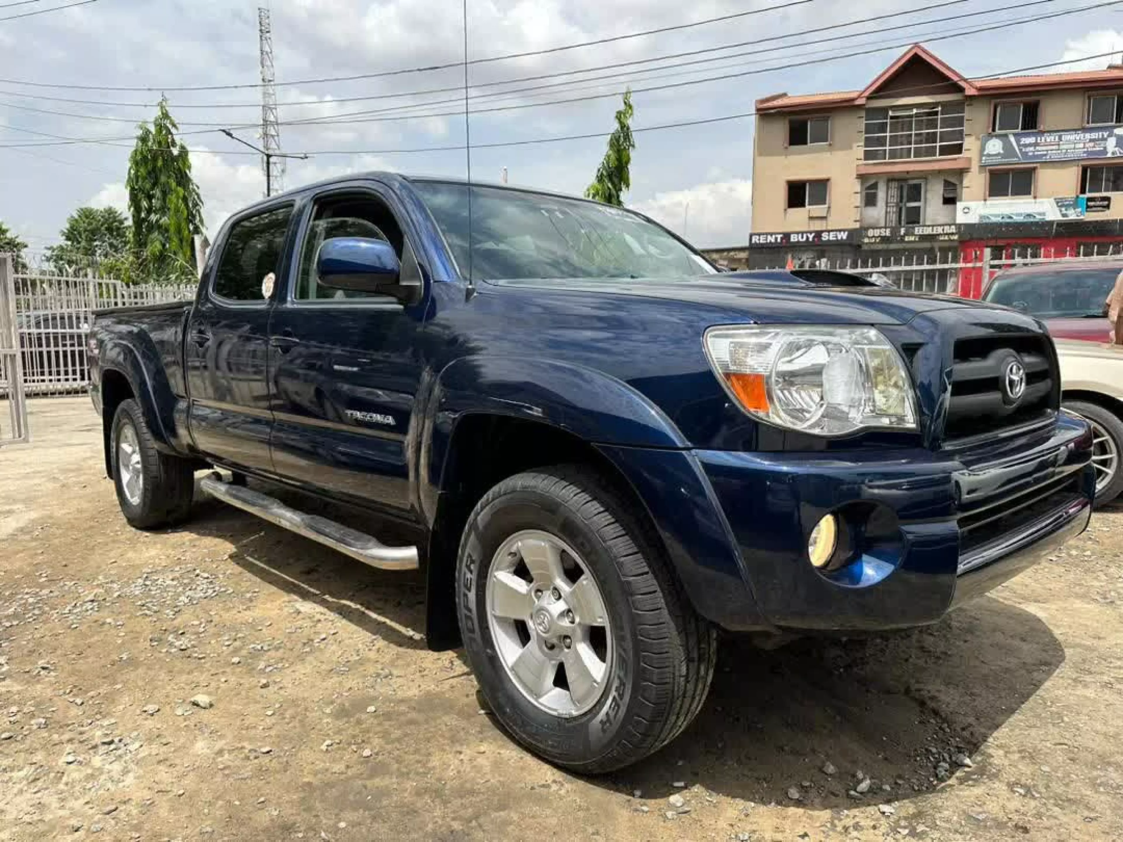 Toyota Tacoma - 2006