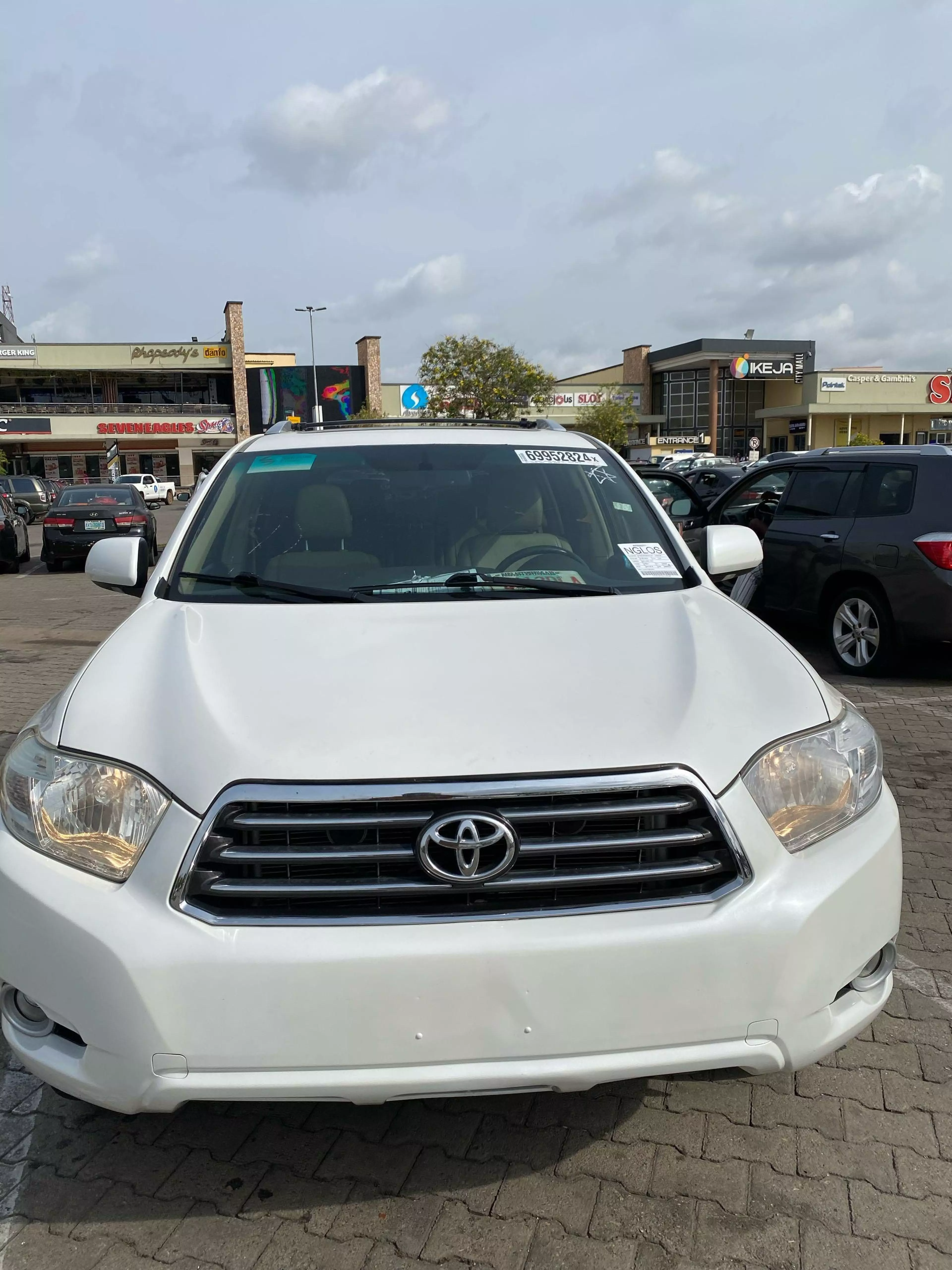Toyota Highlander - 2010