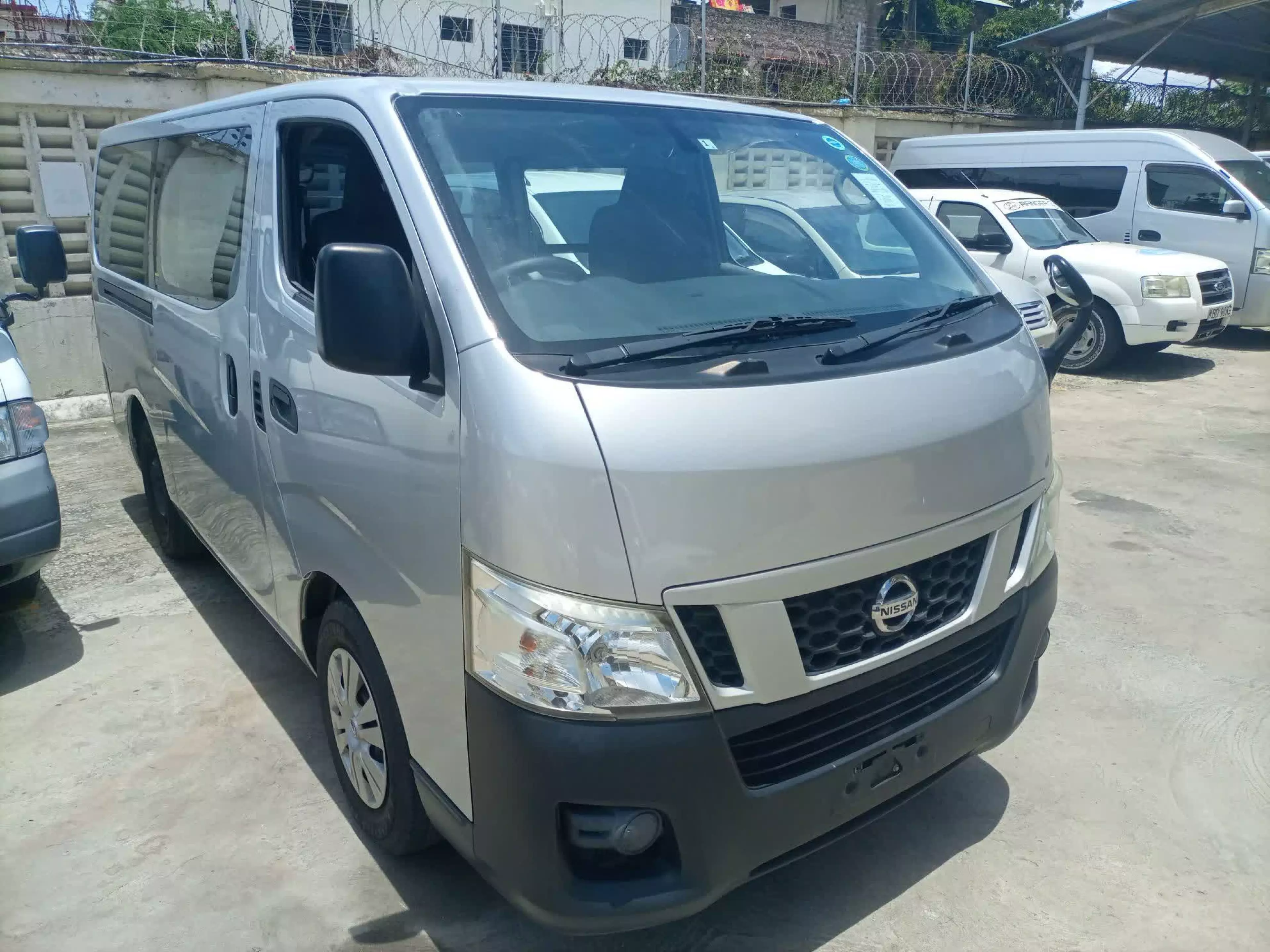 Nissan NV350 - 2015