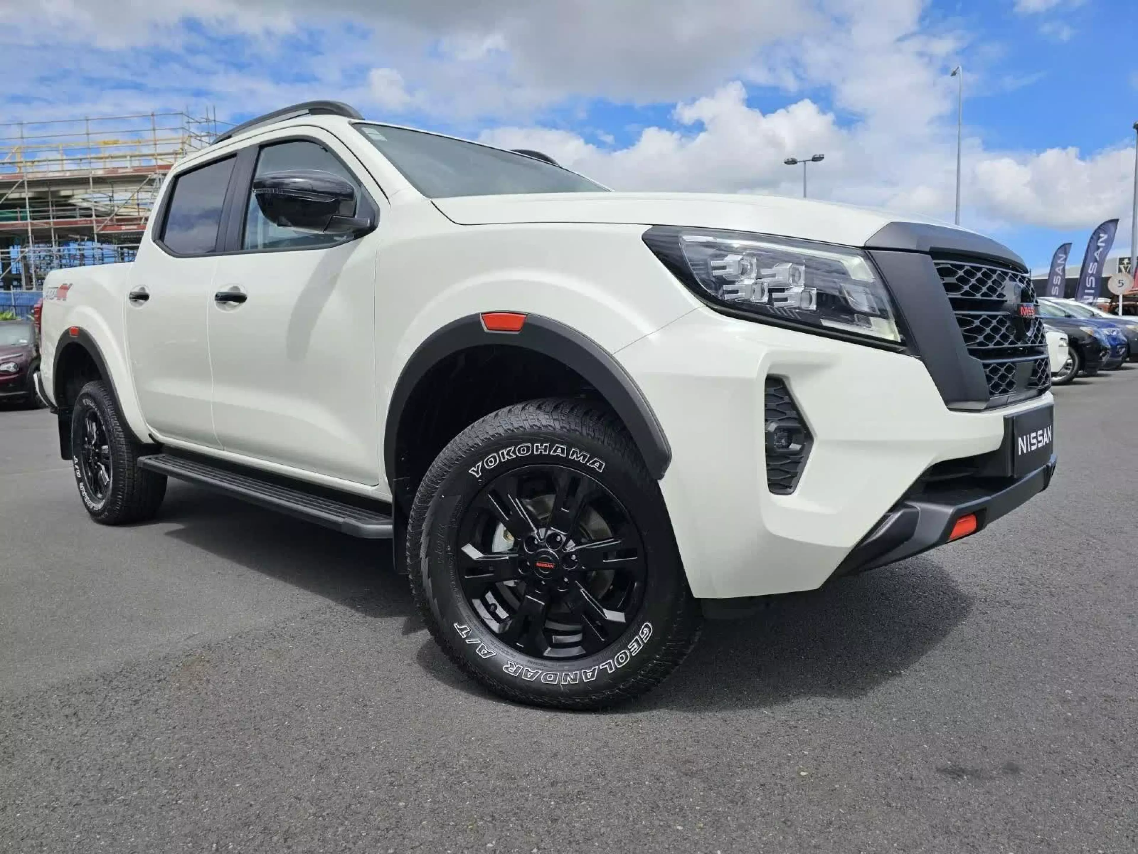 Nissan Navara - 2023