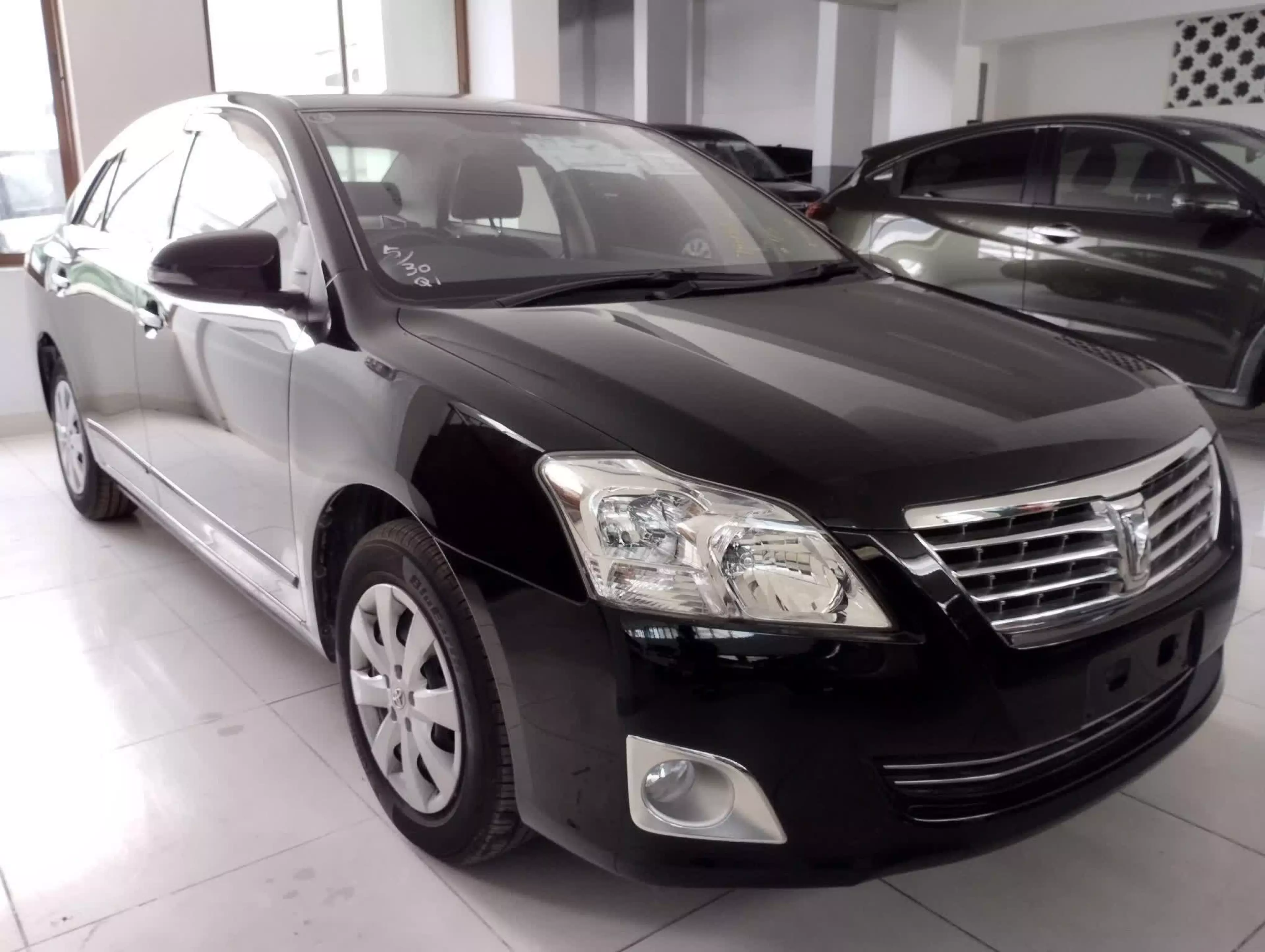 Toyota Premio  - 2016