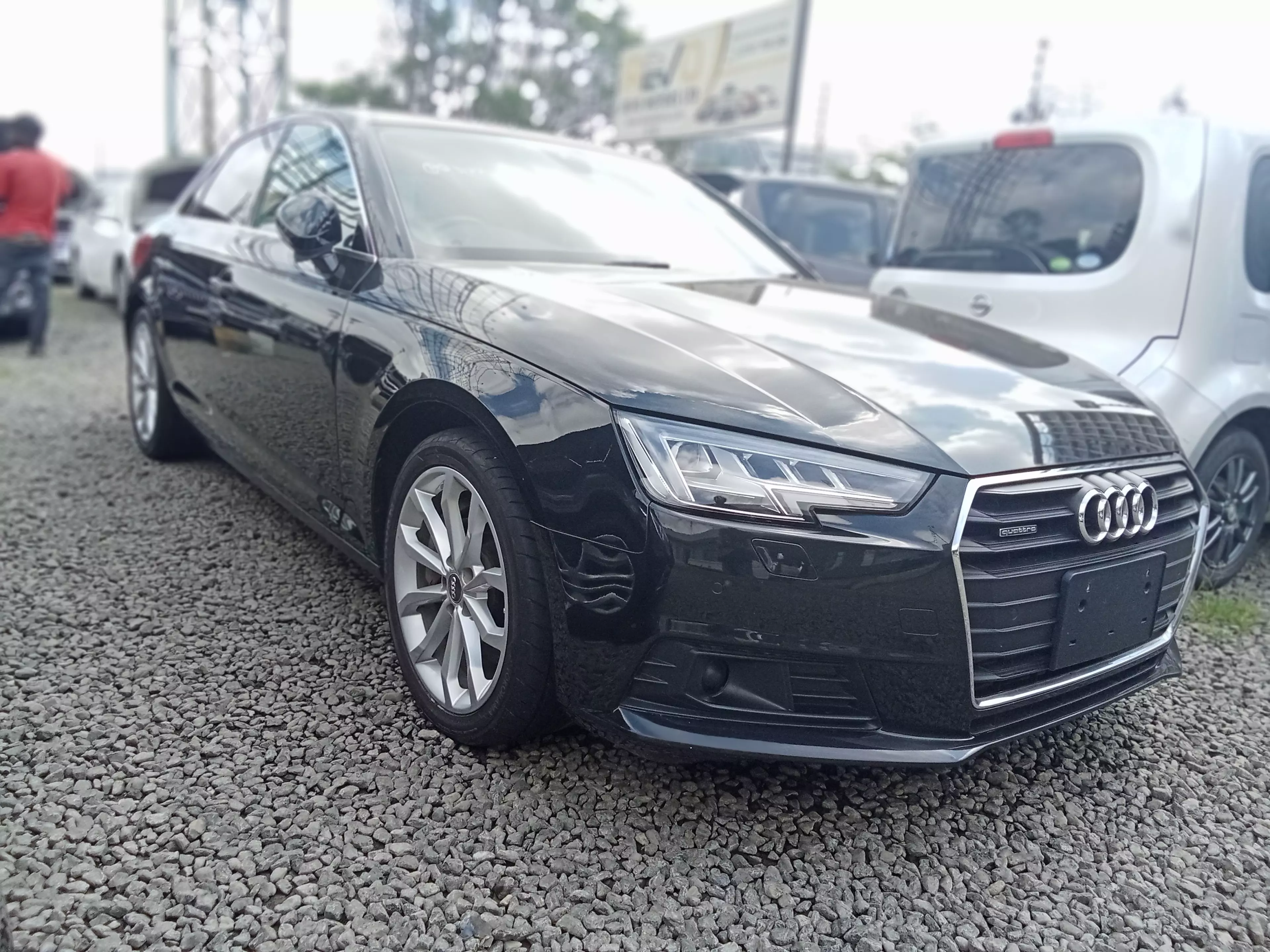Audi A4   - 2017