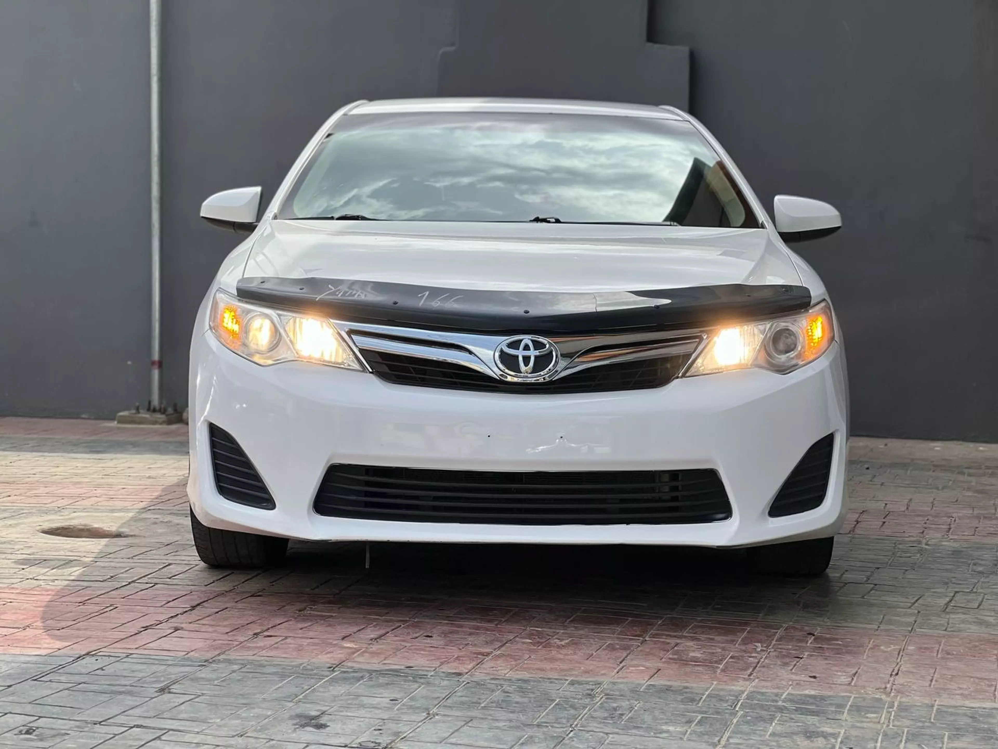 Toyota Camry - 2012