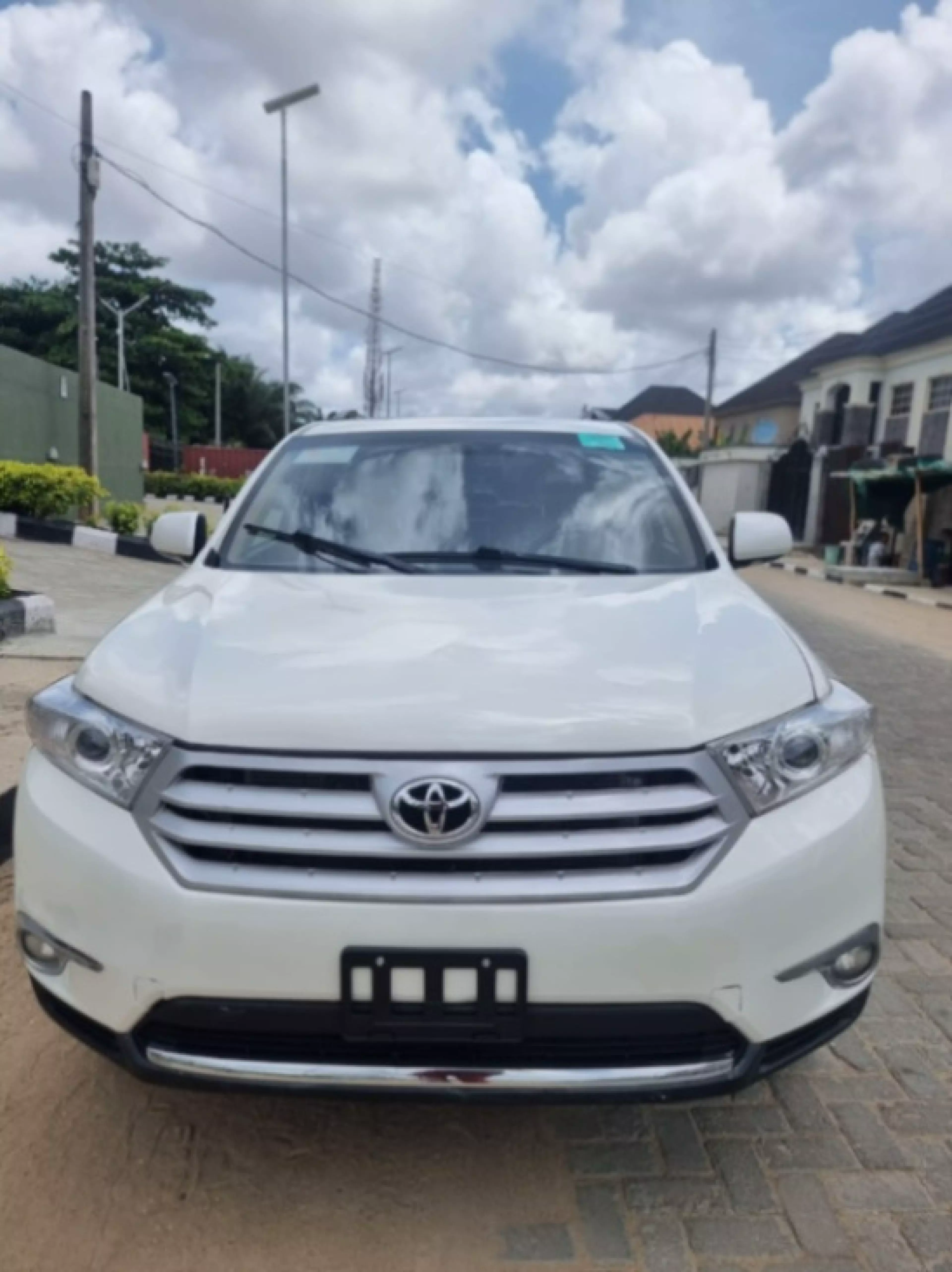 Toyota Highlander - 2011