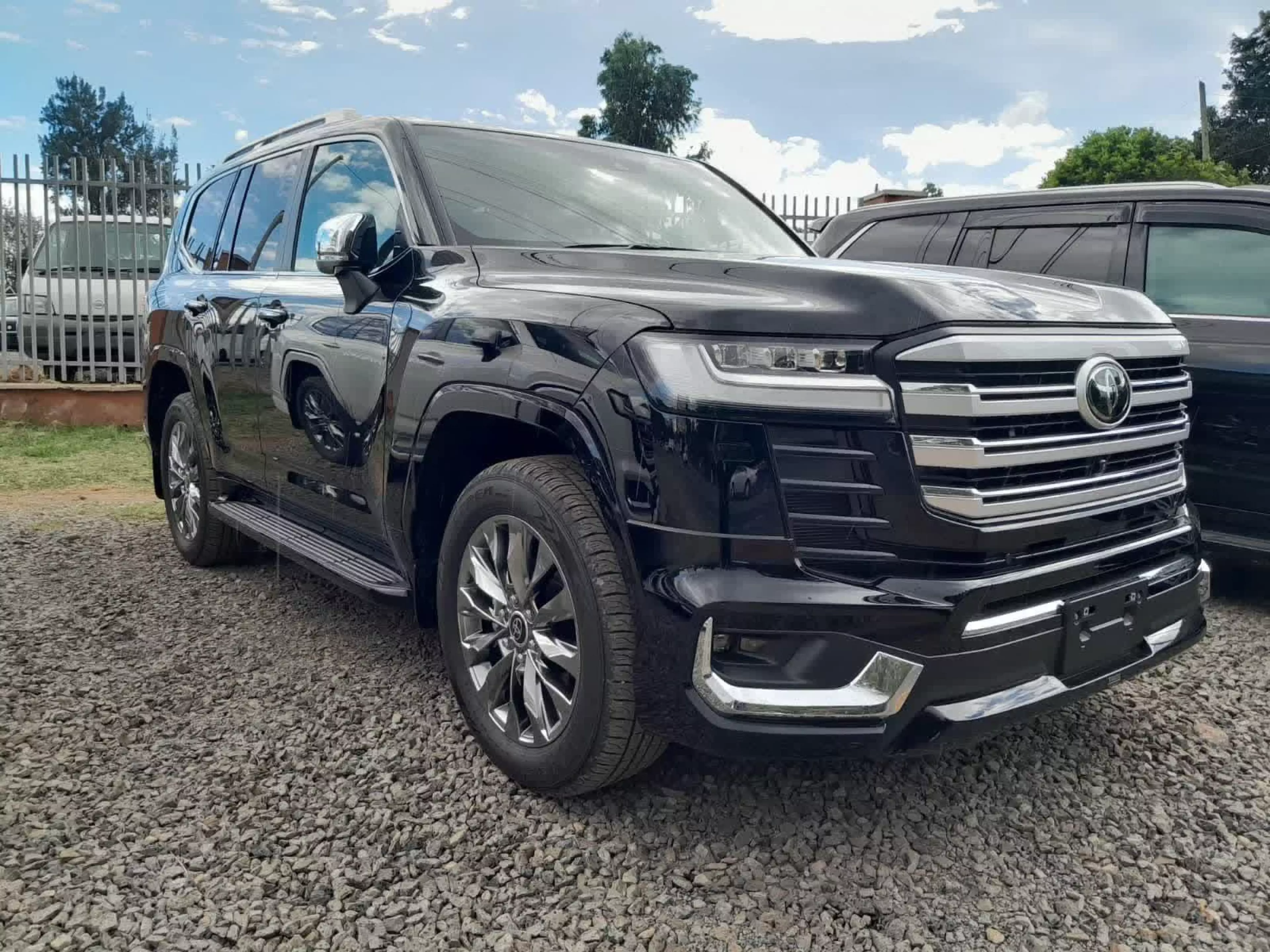 Toyota Landcruiser ZX - 2016