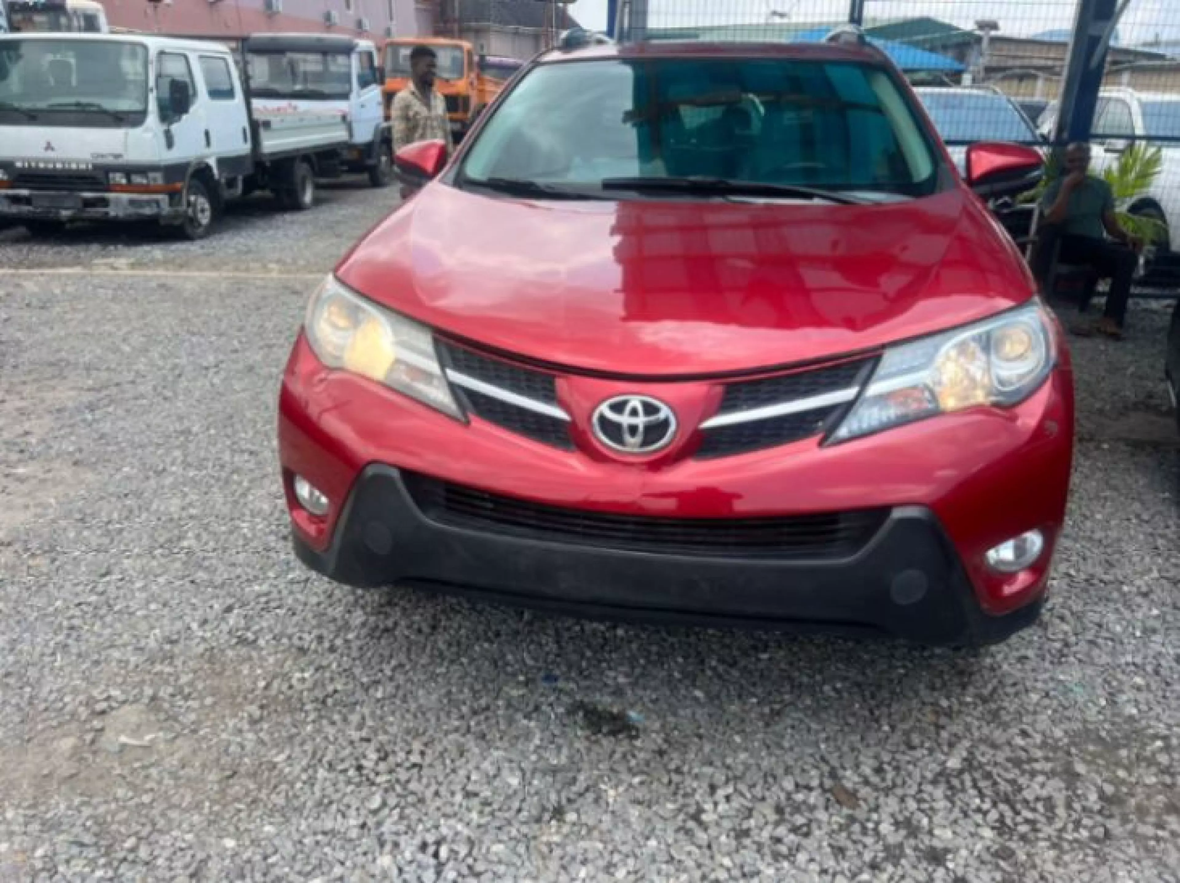 Toyota Rav 4 Hybrid - 2013