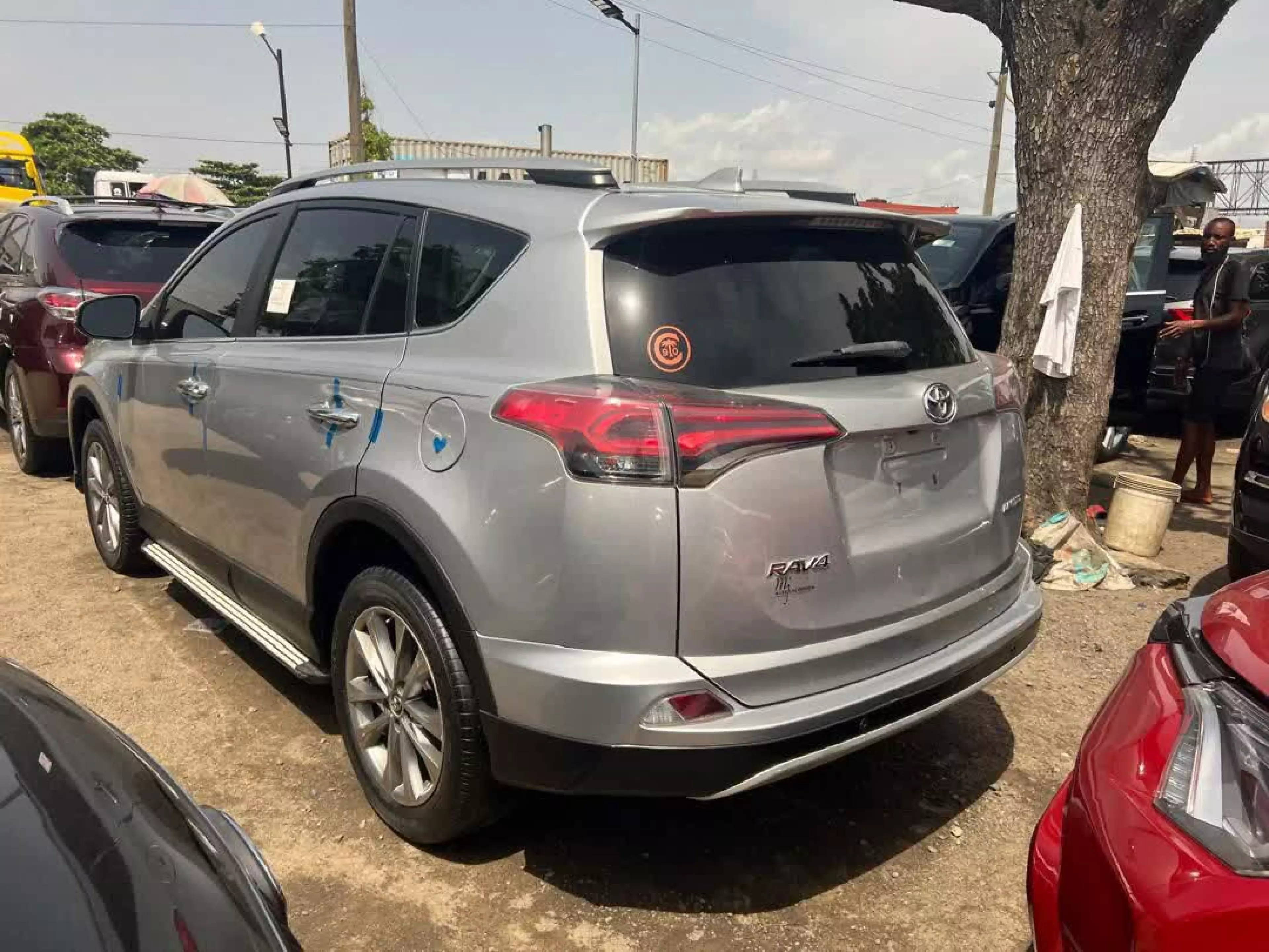 Toyota RAV 4   - 2017