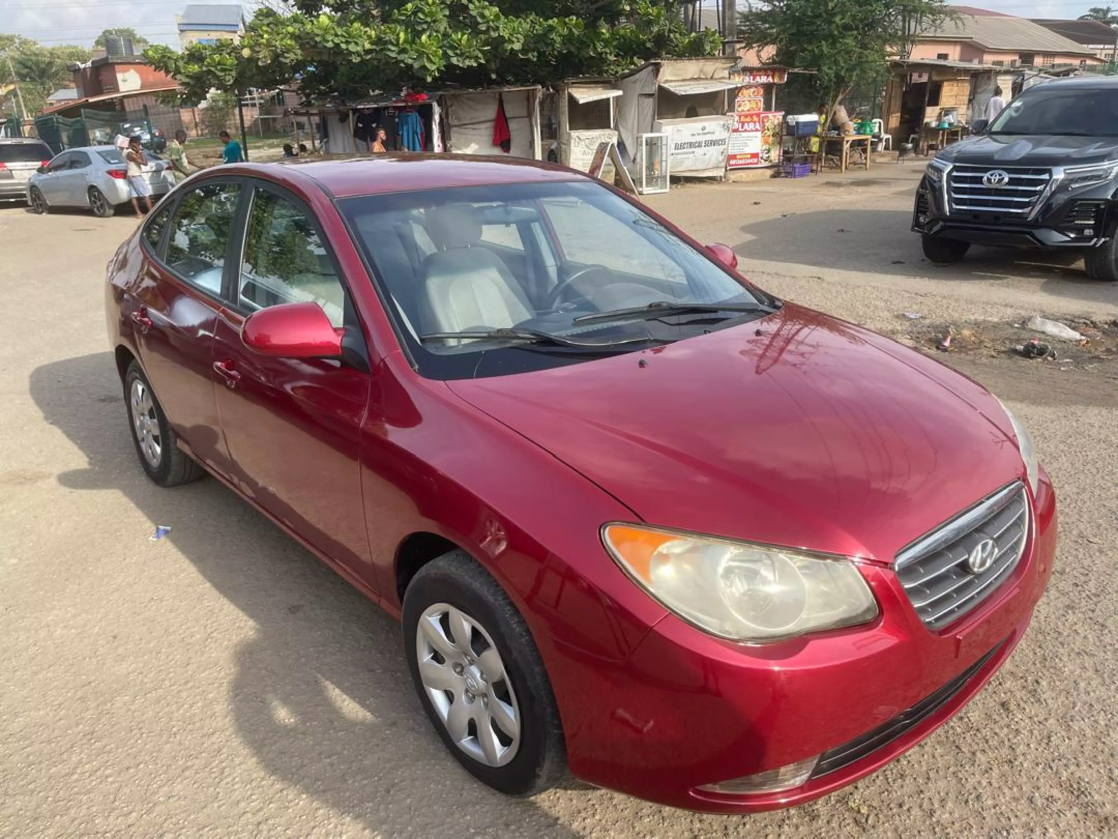 Hyundai Elantra   - 2007