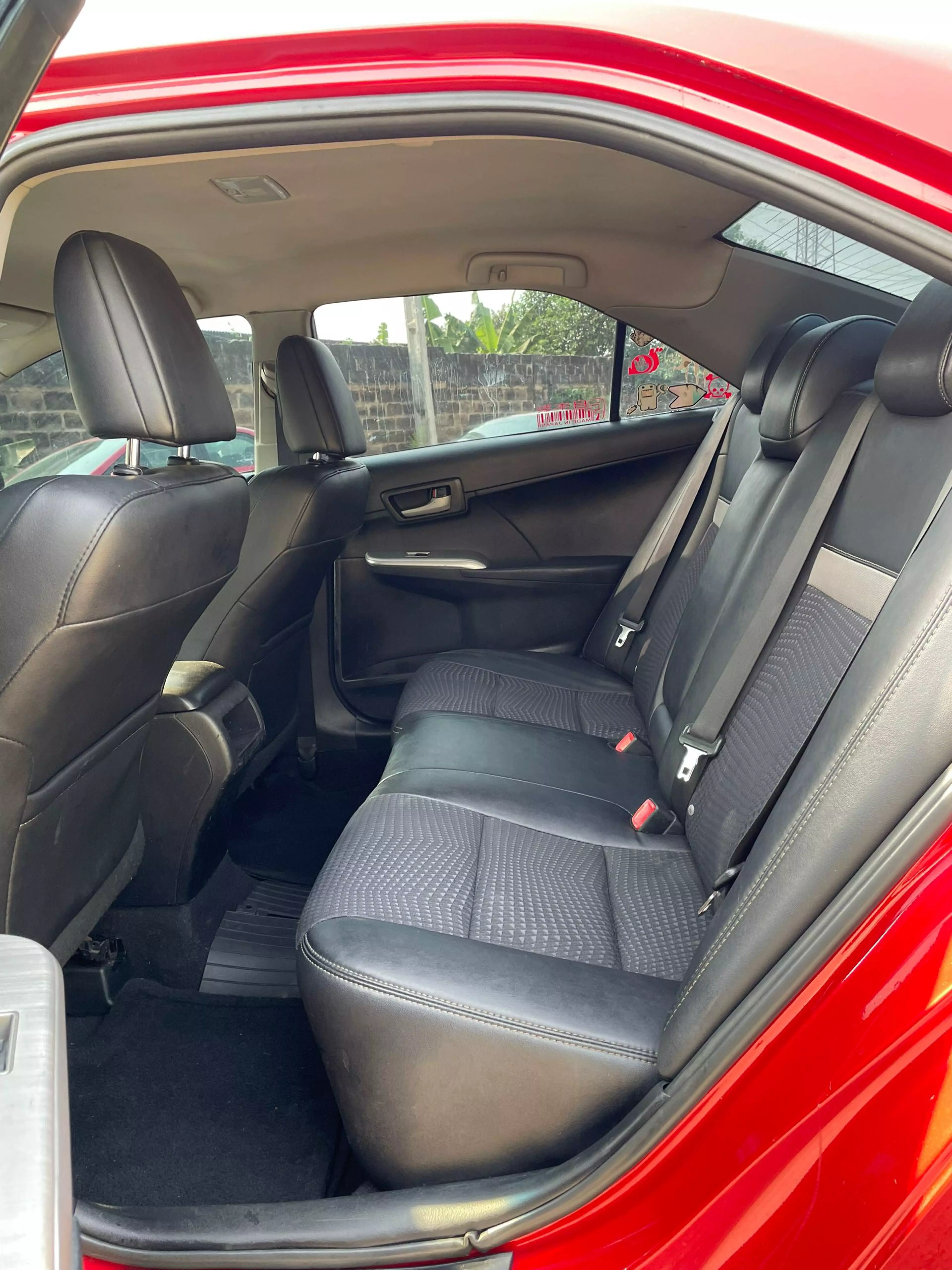 Toyota Camry   - 2013