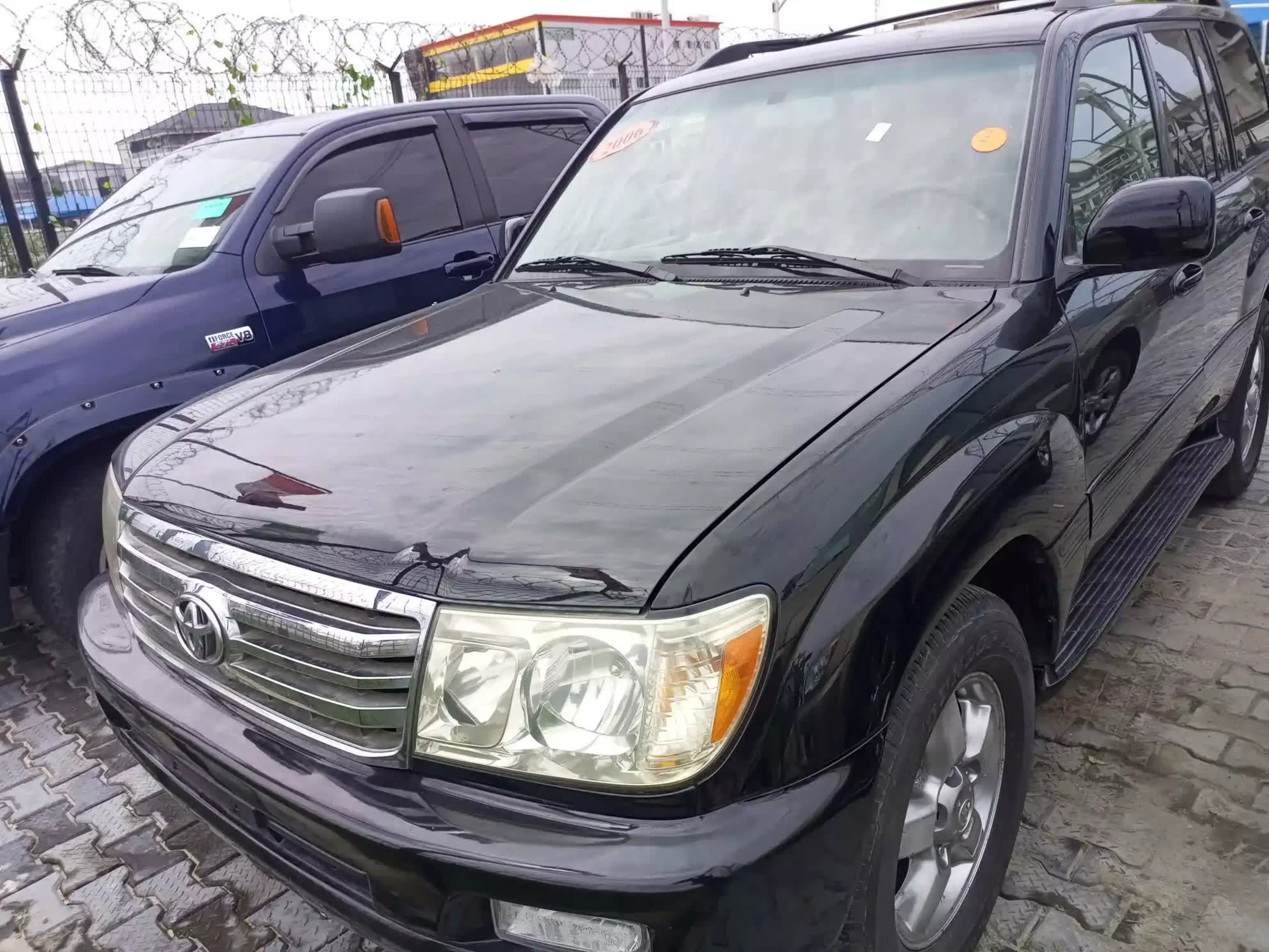 Toyota Land Cruiser - 2006