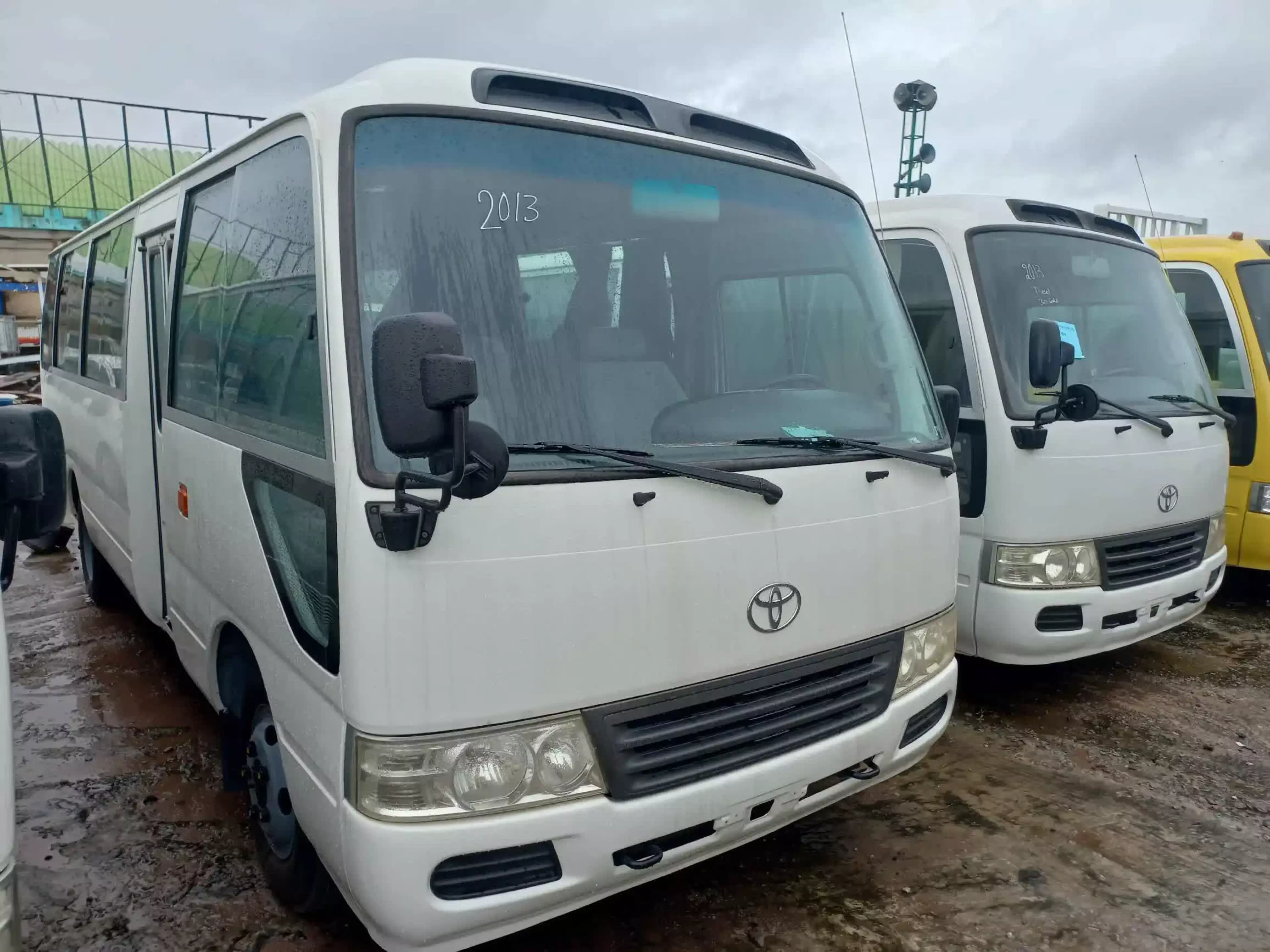 Toyota Coaster - 2013