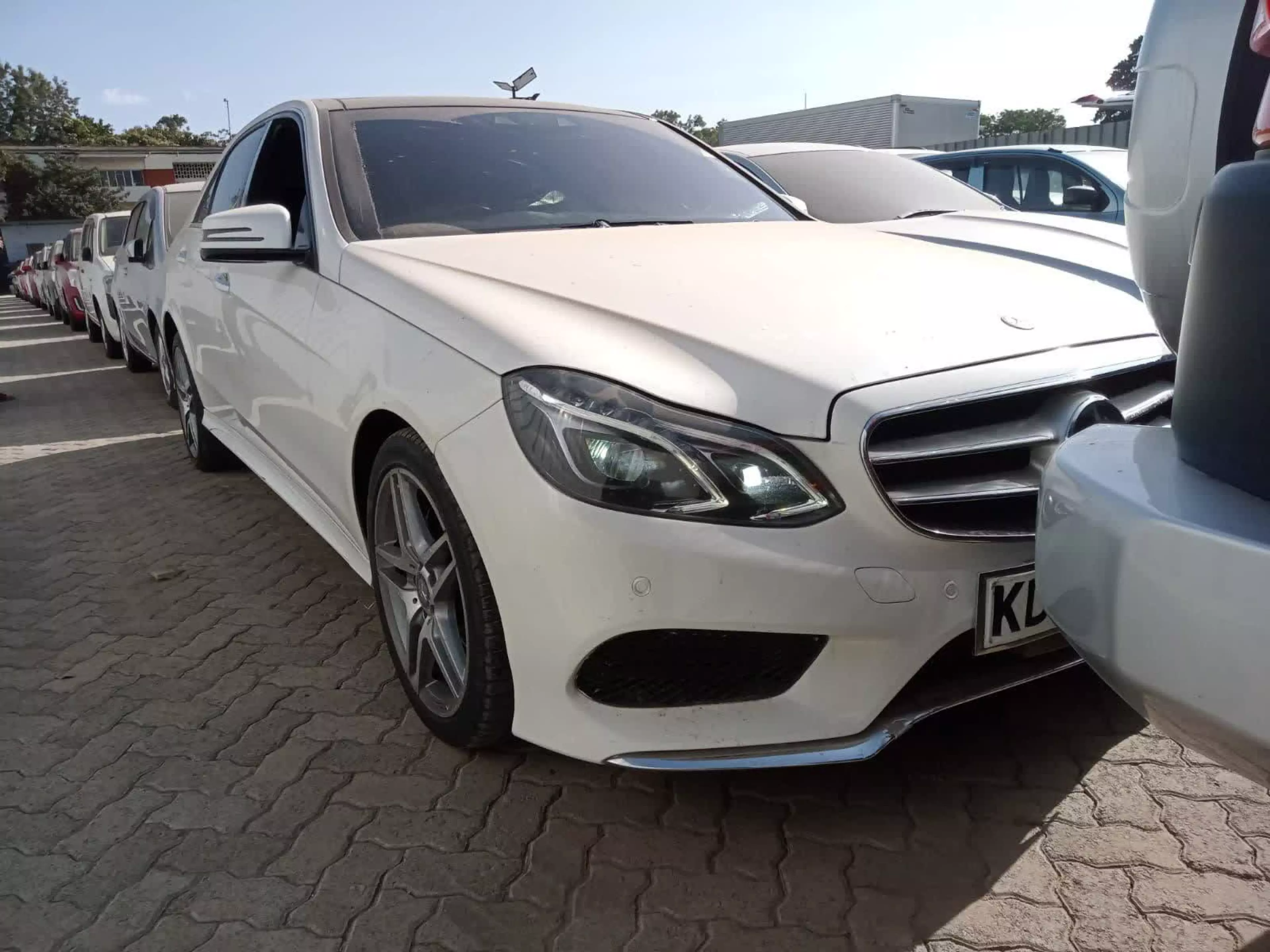 Mercedes-Benz E 350 - 2014