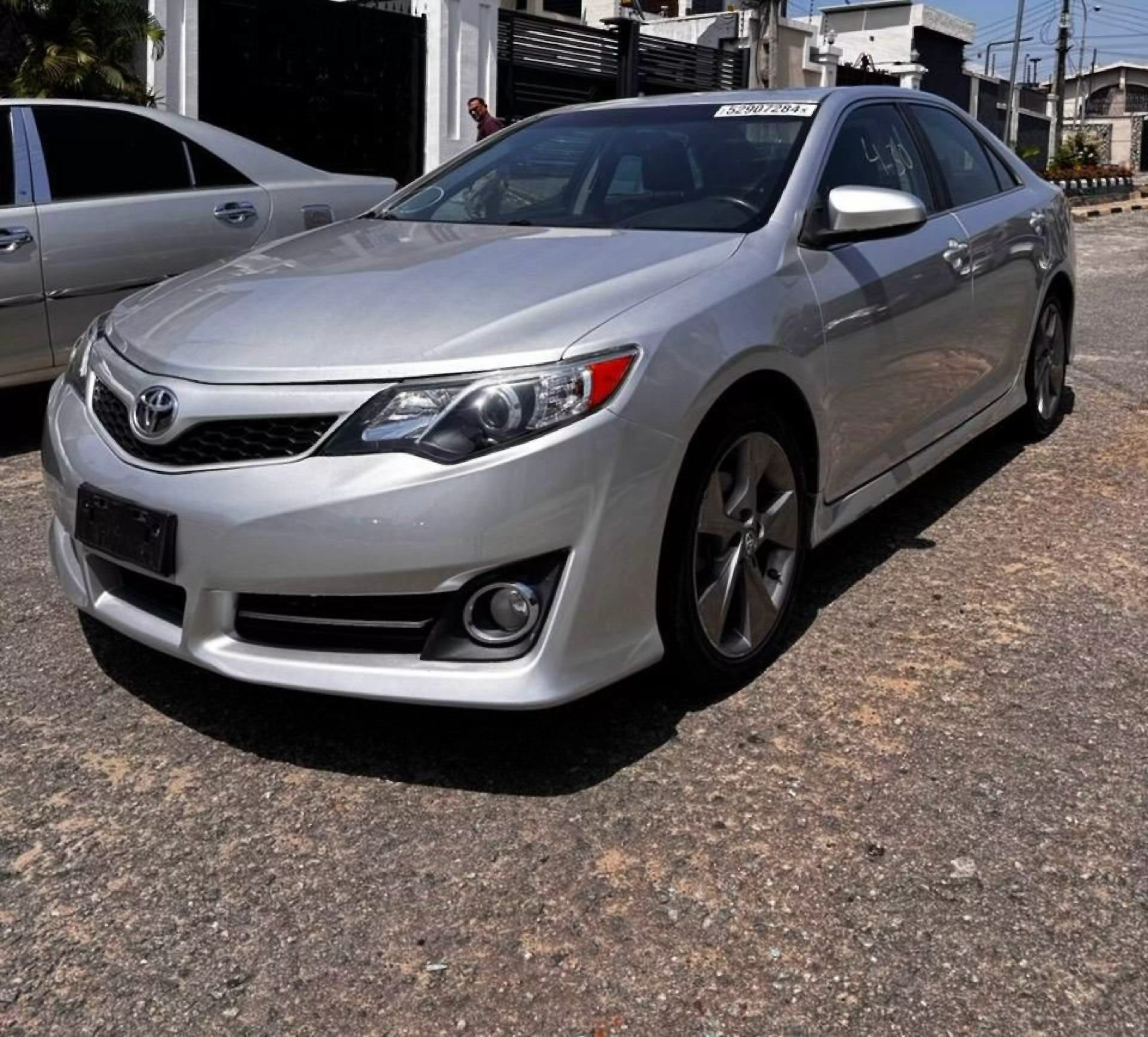 Toyota Camry   - 2013