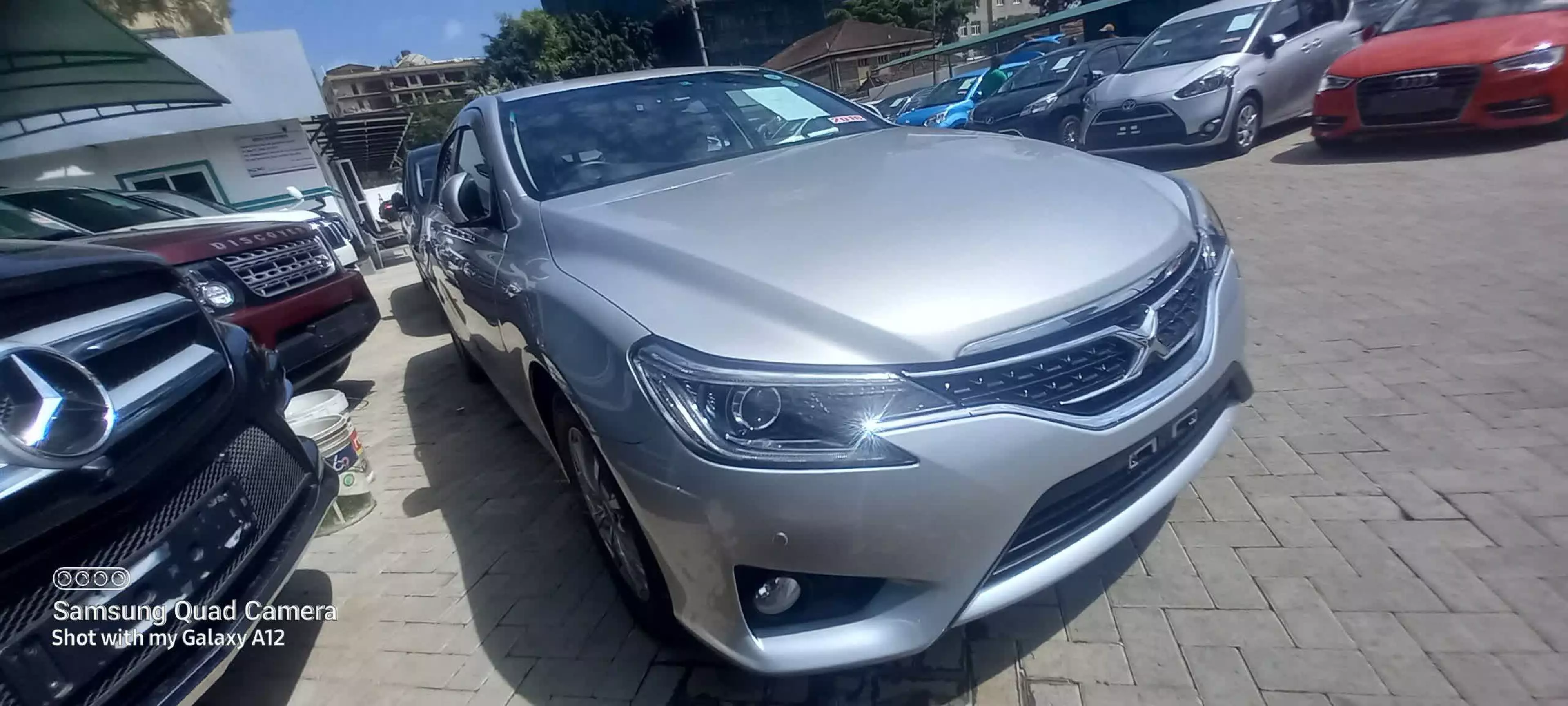 Toyota Mark X - 2016