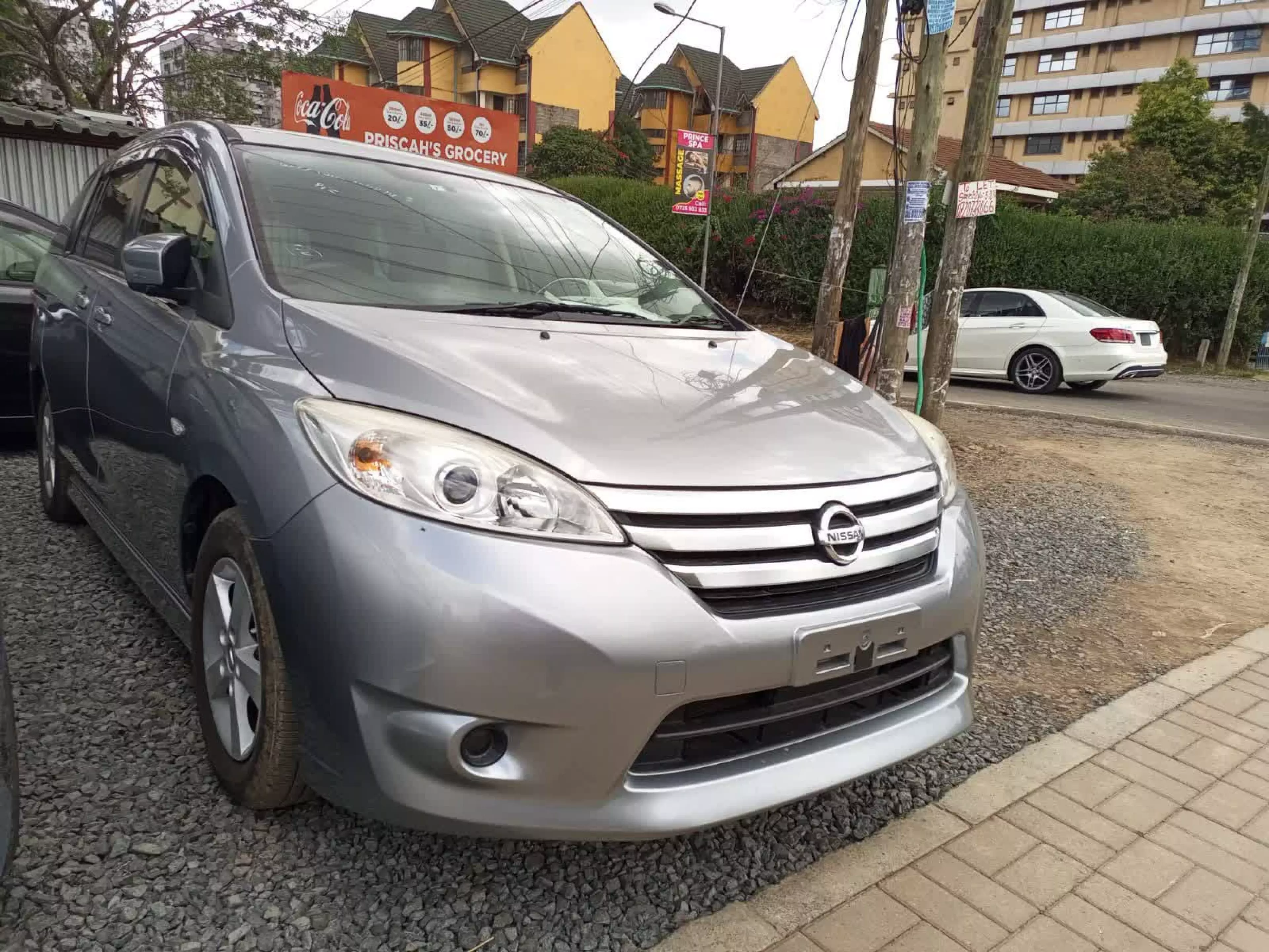 Nissan Lafesta  - 2015