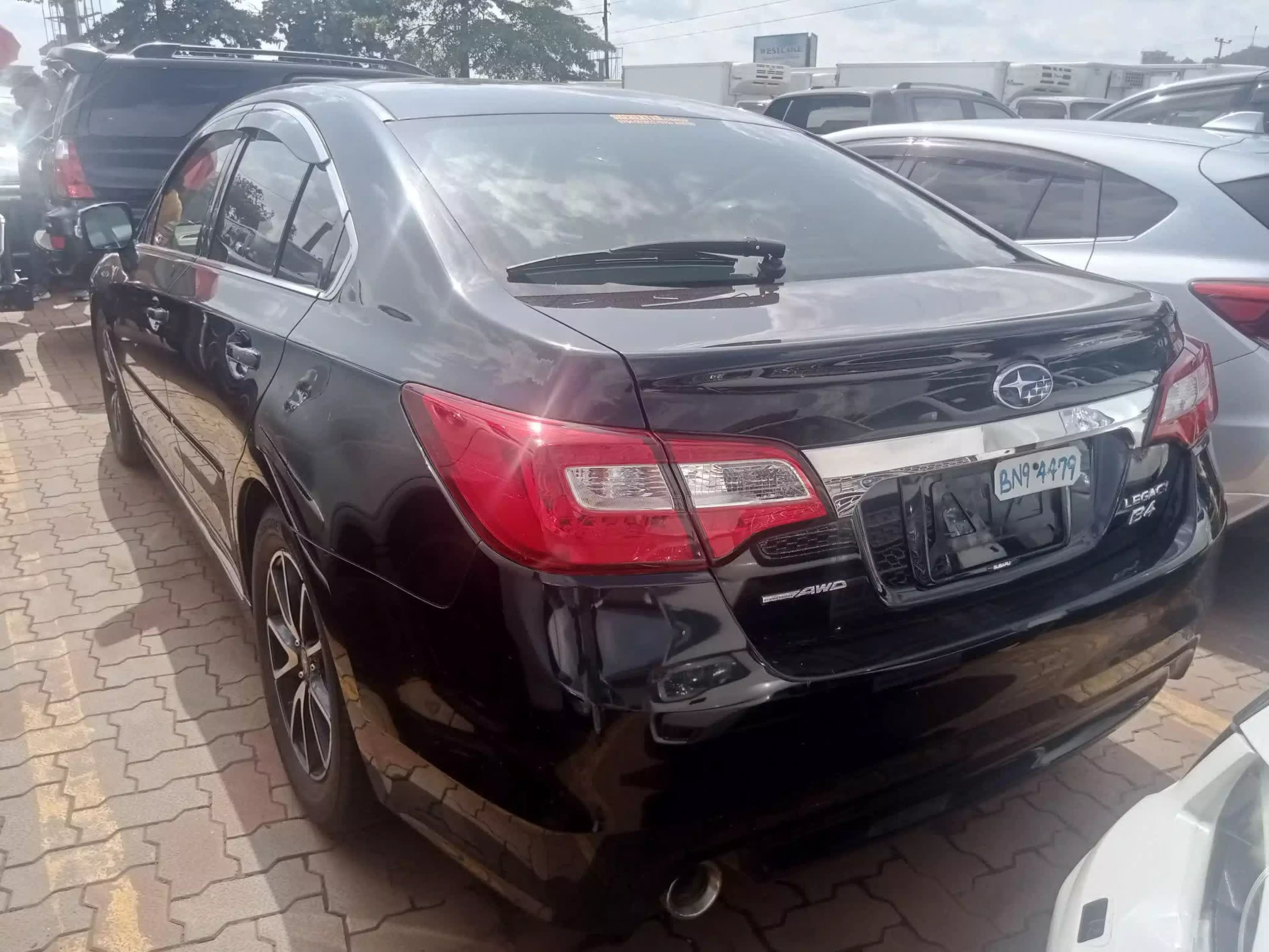 Subaru Legacy B4   - 2016
