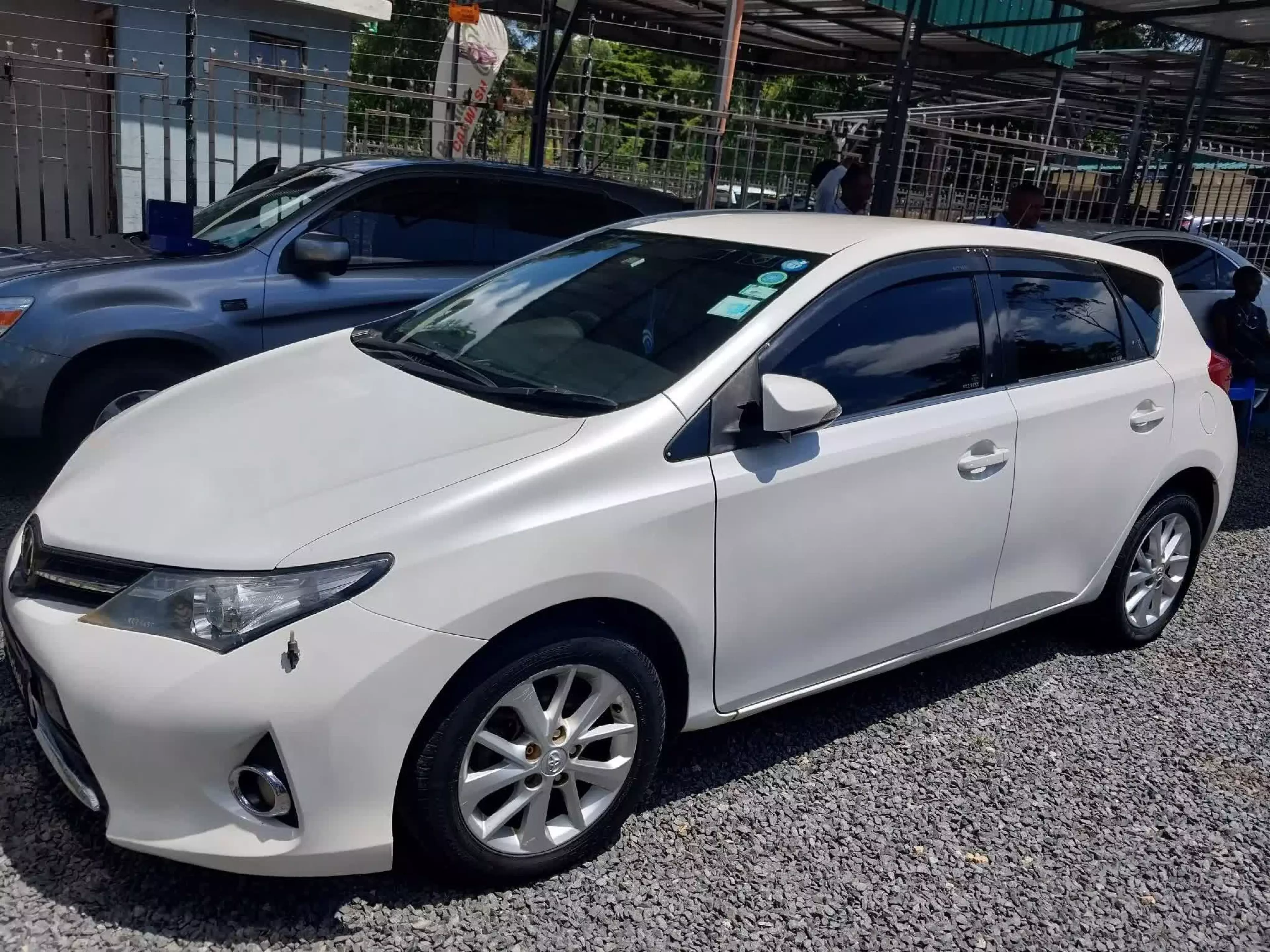 Toyota Auris   - 2013