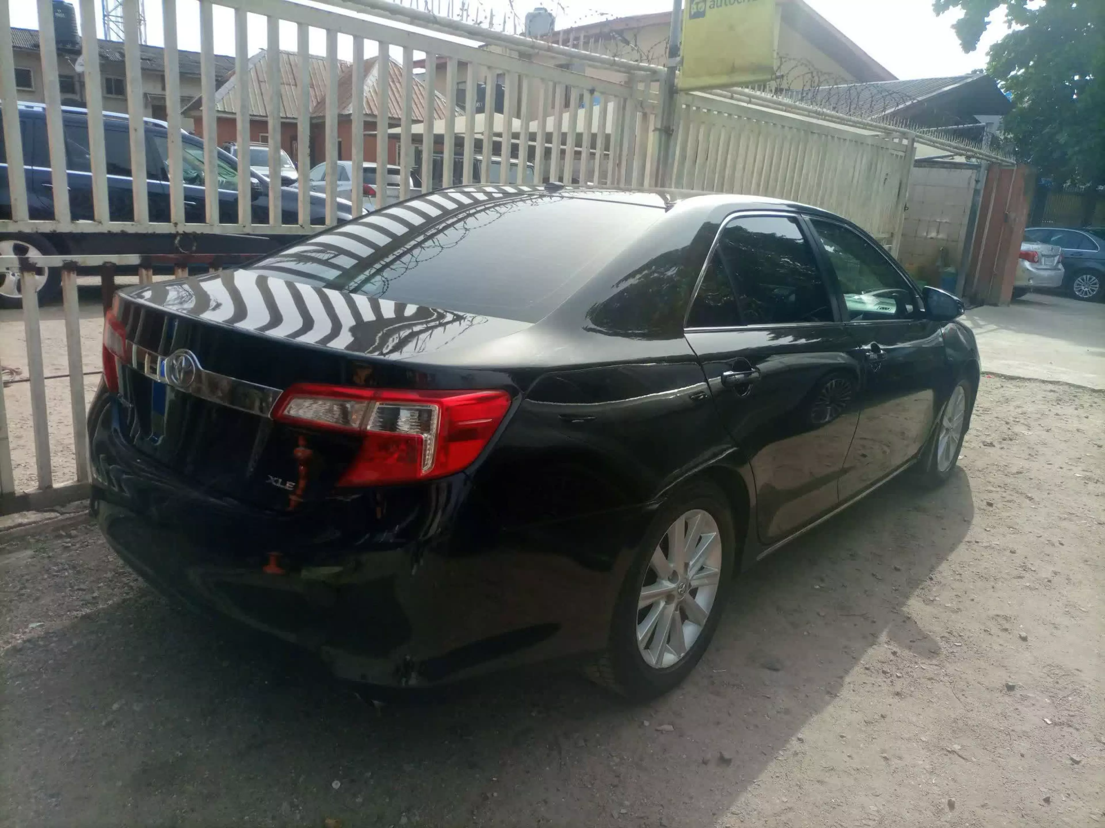 Toyota Camry - 2012