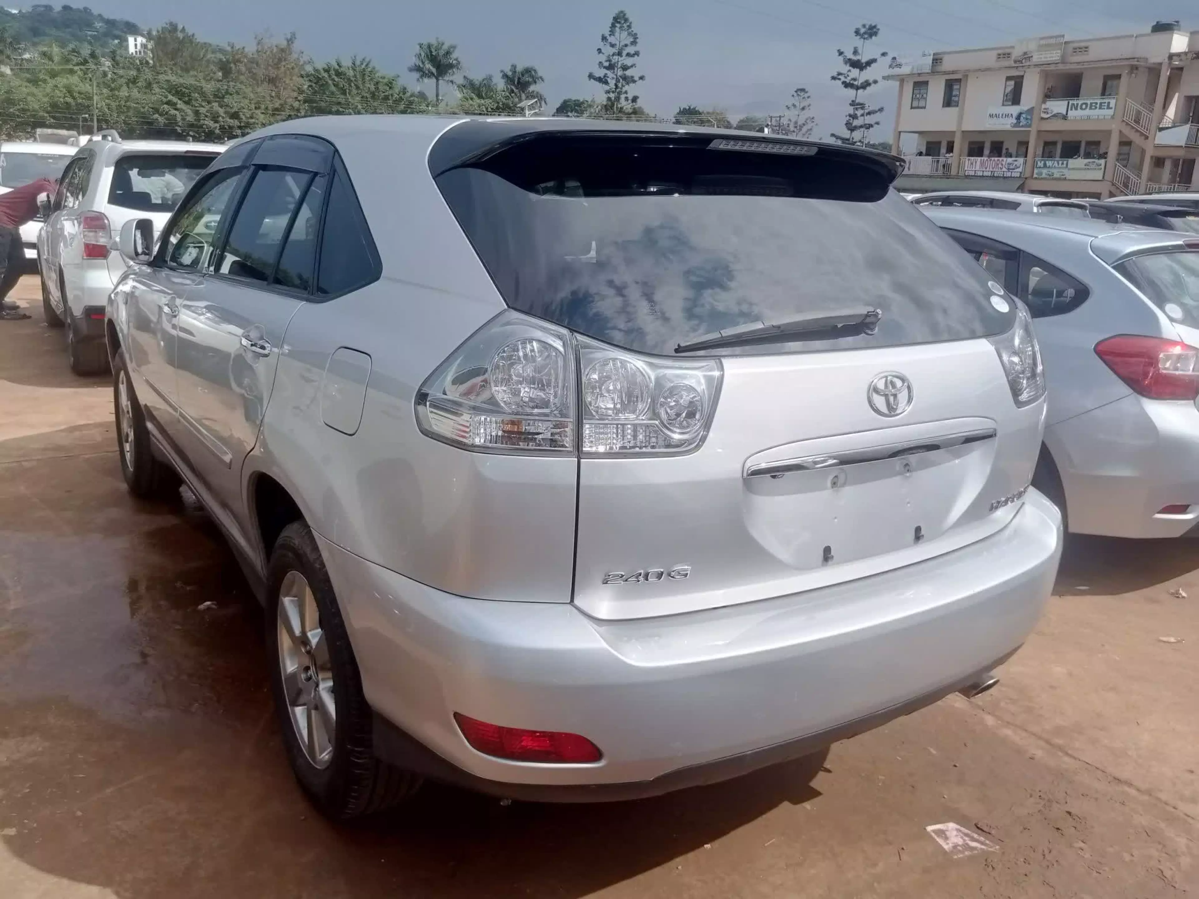 Toyota Harrier - 2011