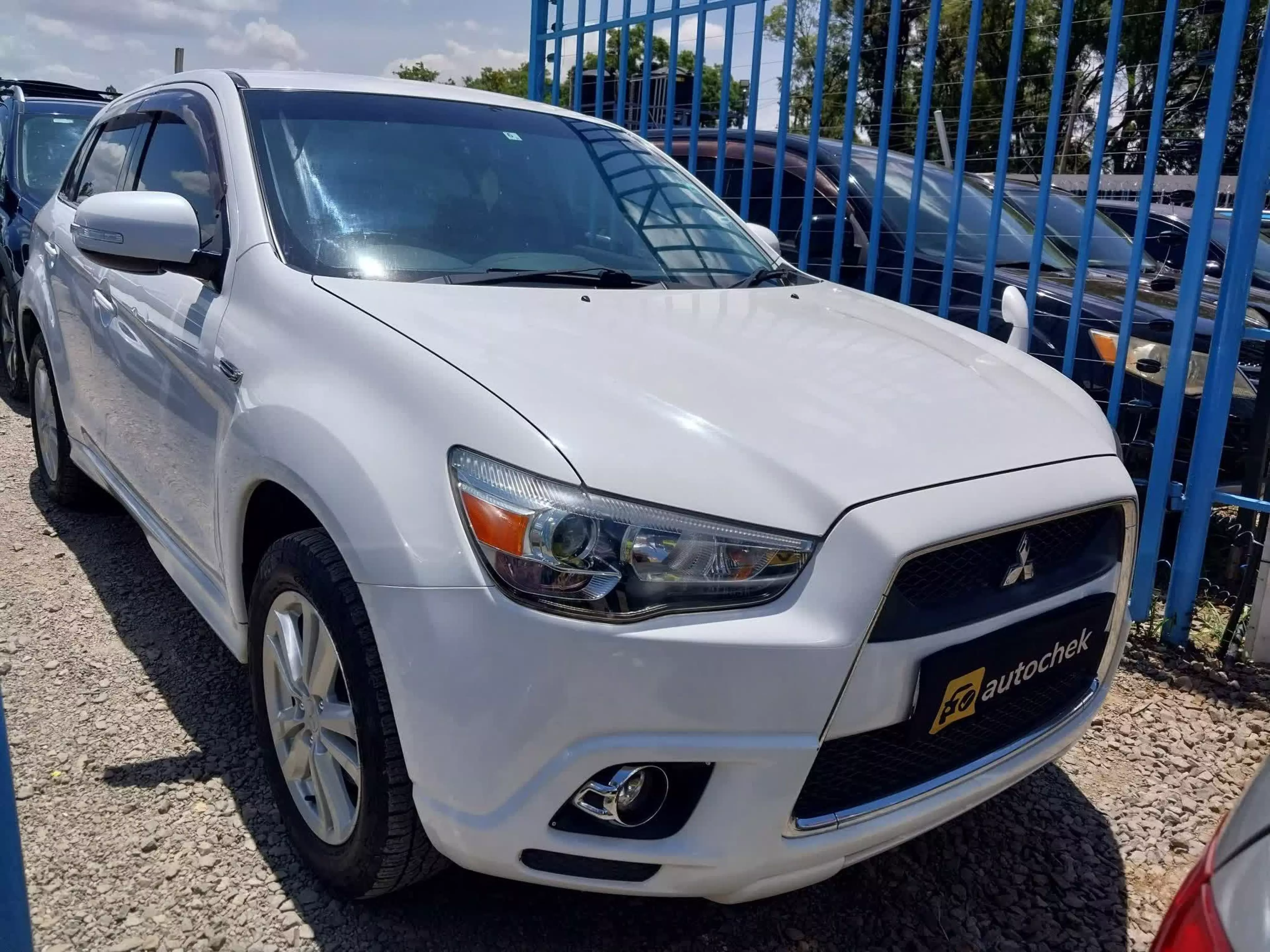 Mitsubishi RVR - 2012