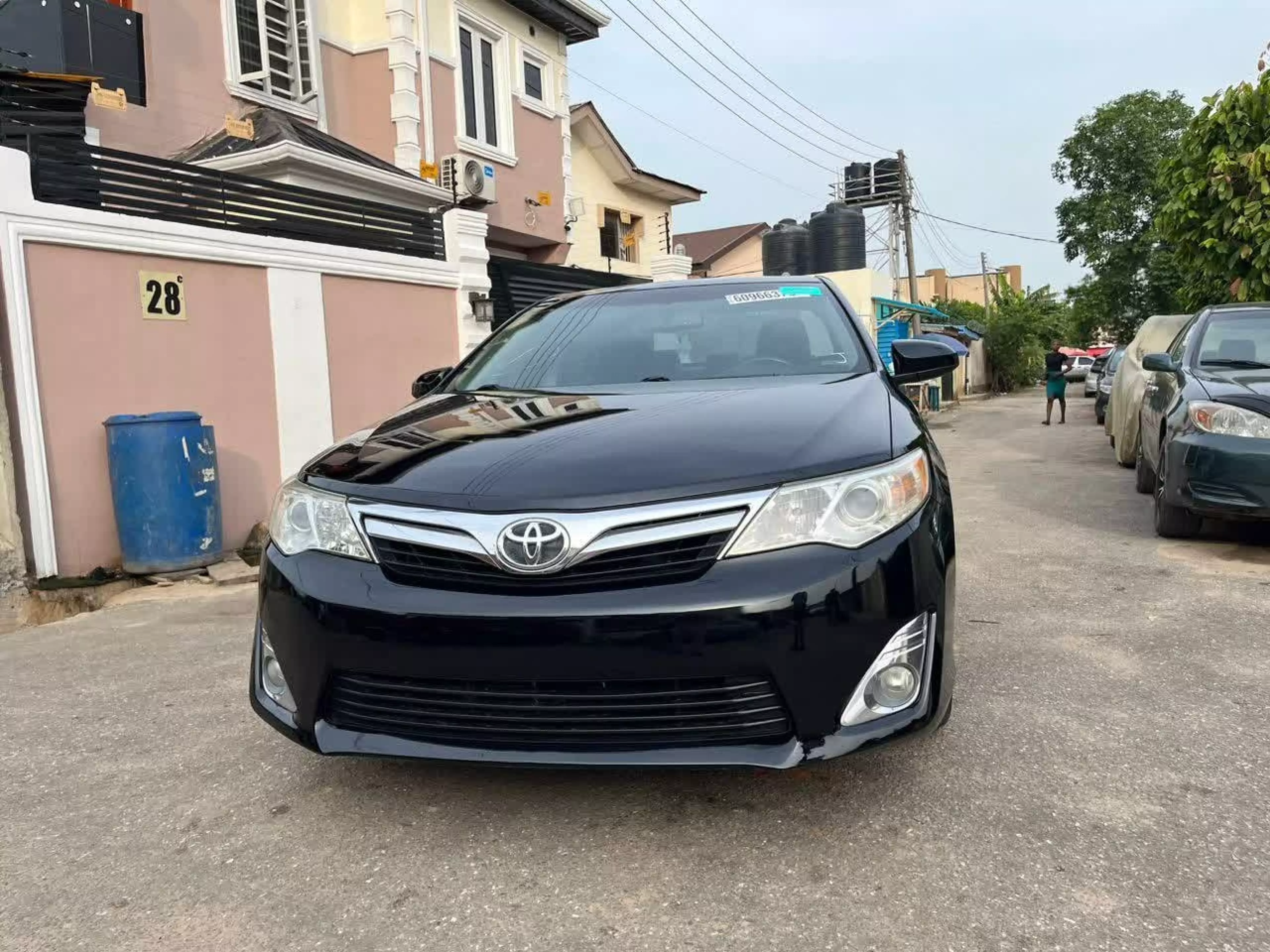 Toyota Camry   - 2013