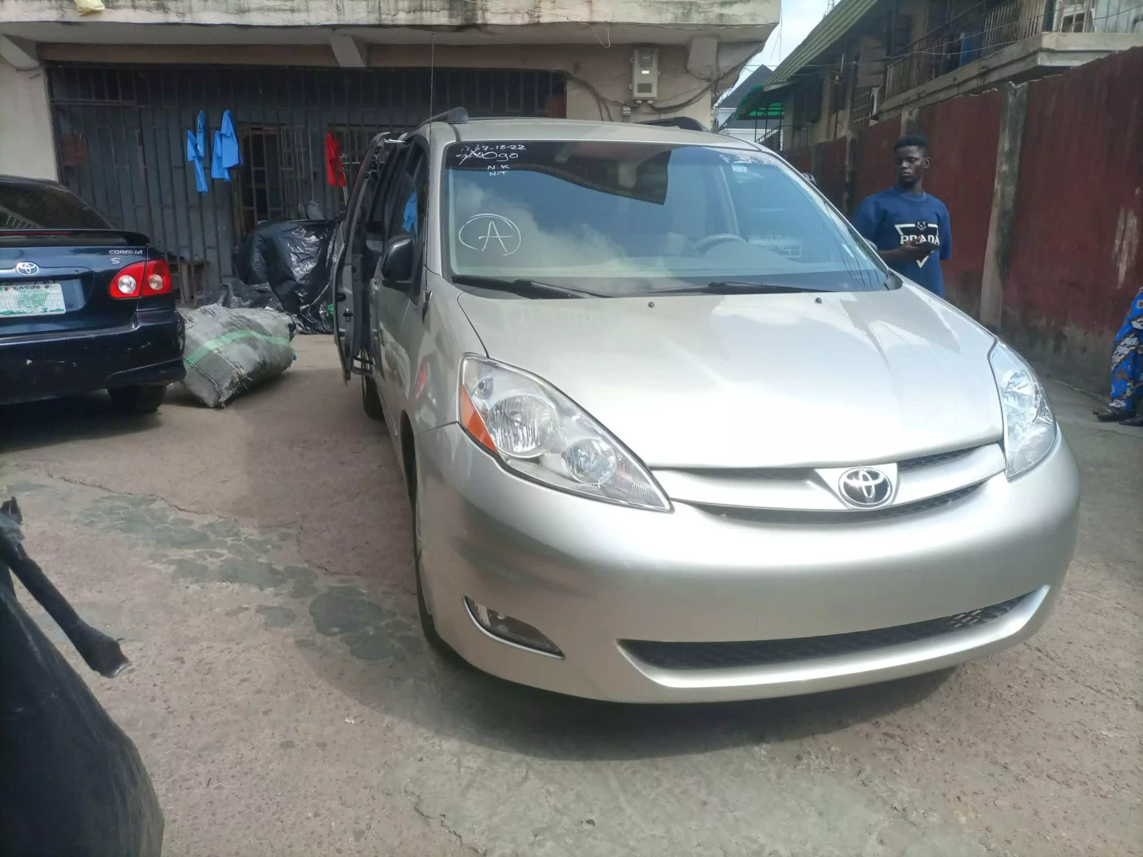 Toyota Sienna - 2008