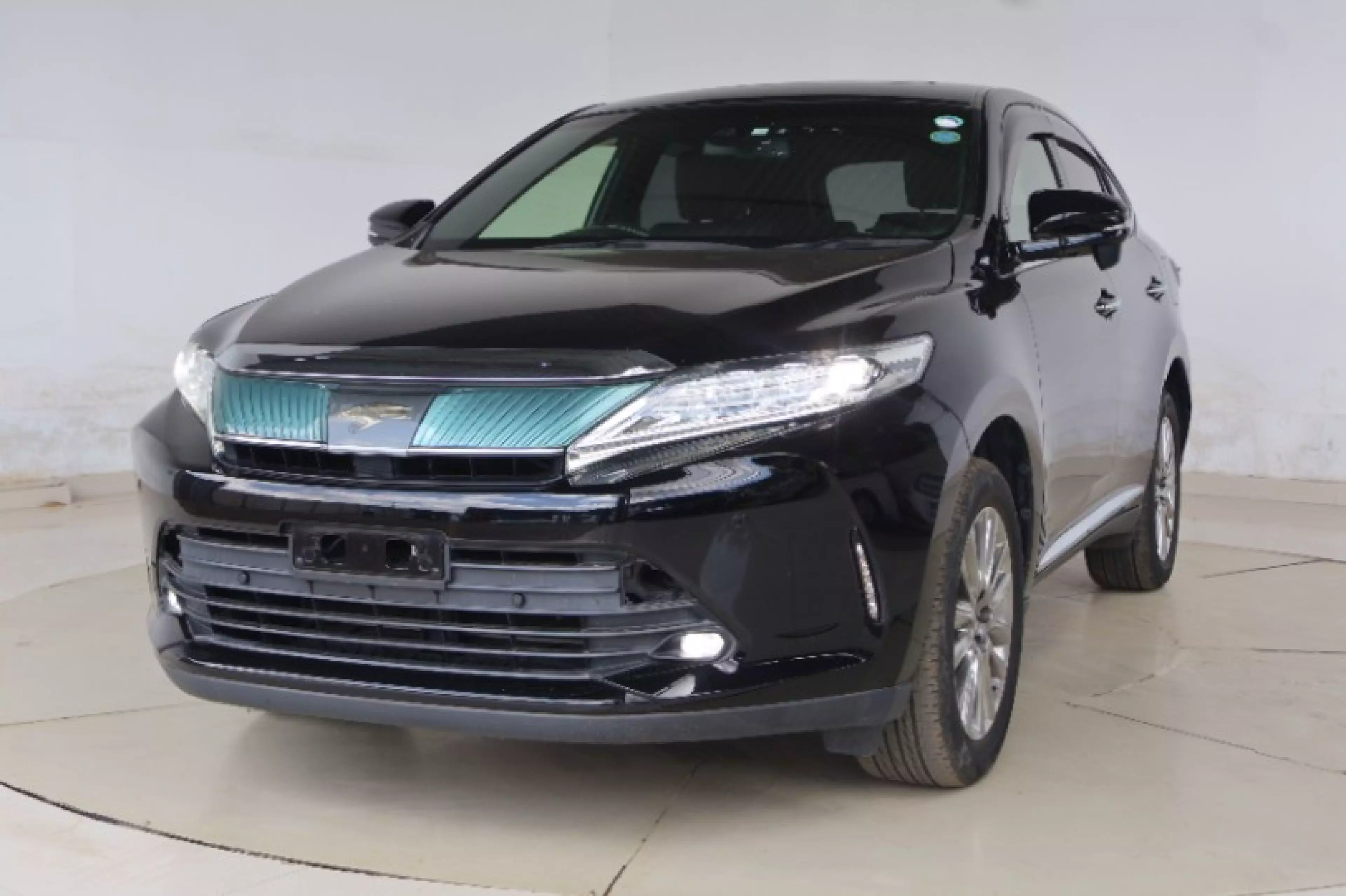 Toyota Harrier - 2018