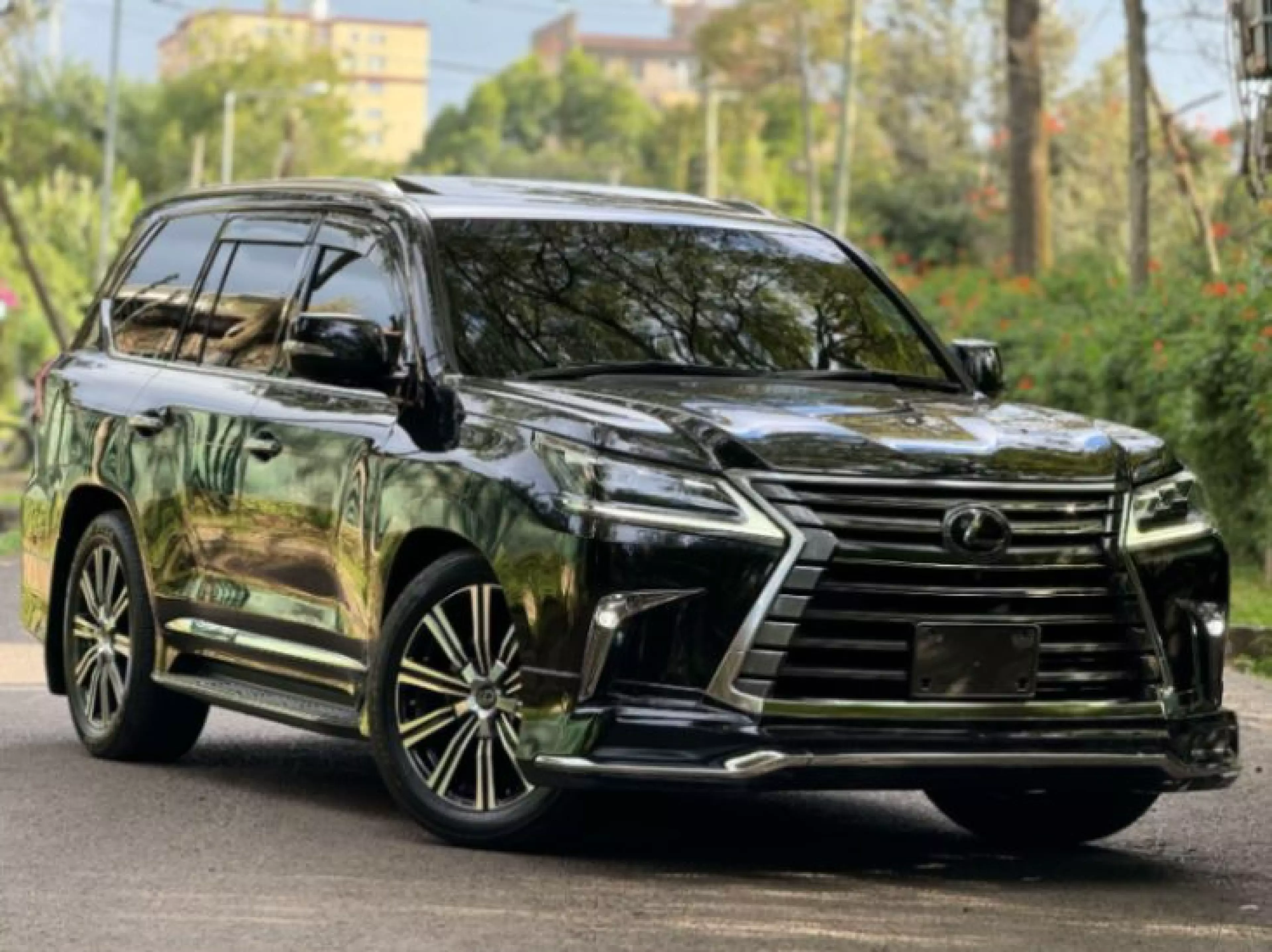 Lexus LX 570 - 2018