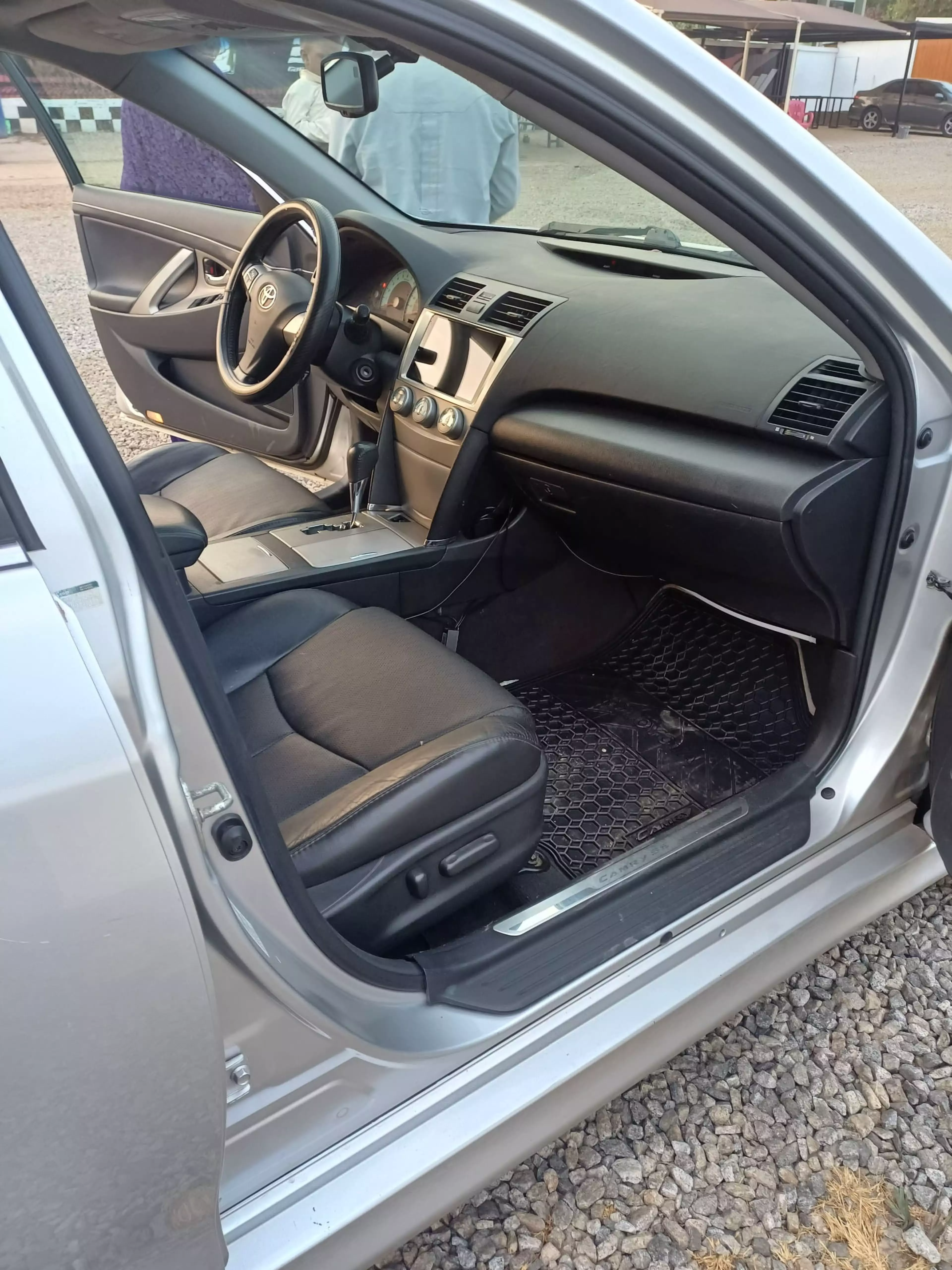 Toyota Camry   - 2009