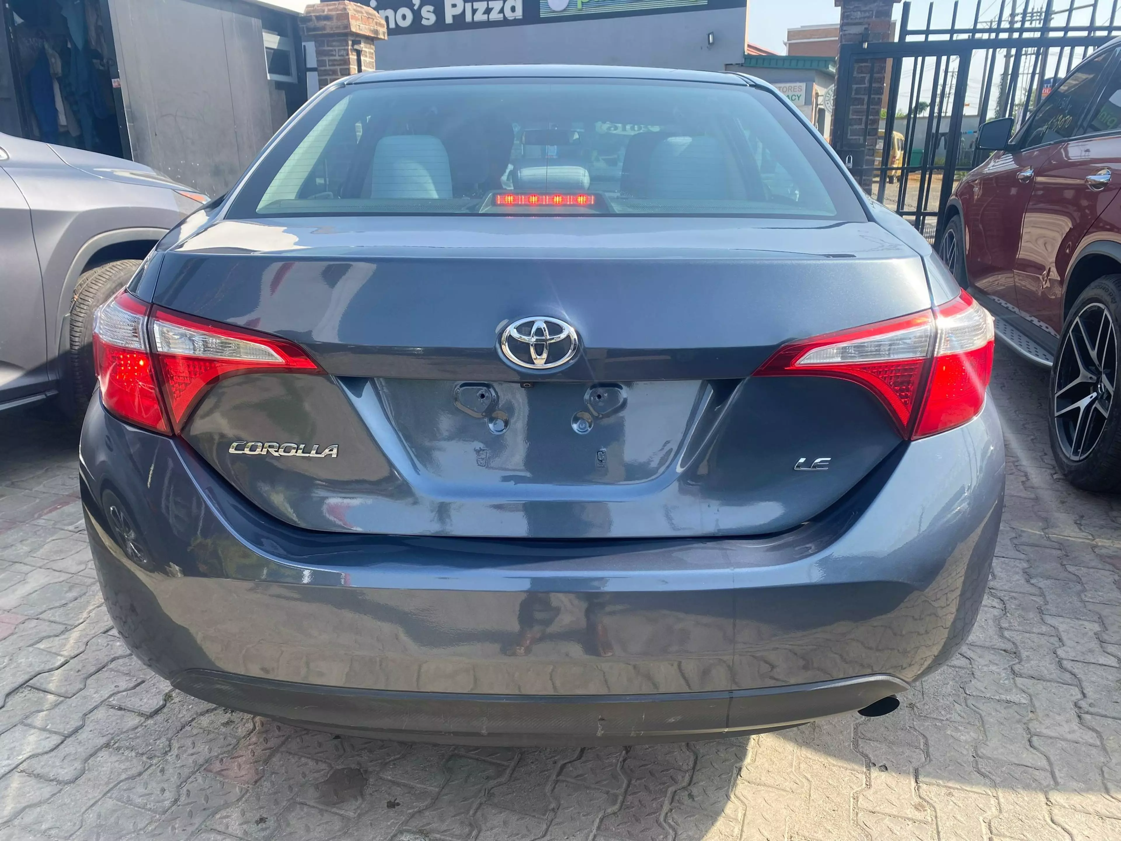 Toyota Corolla   - 2016