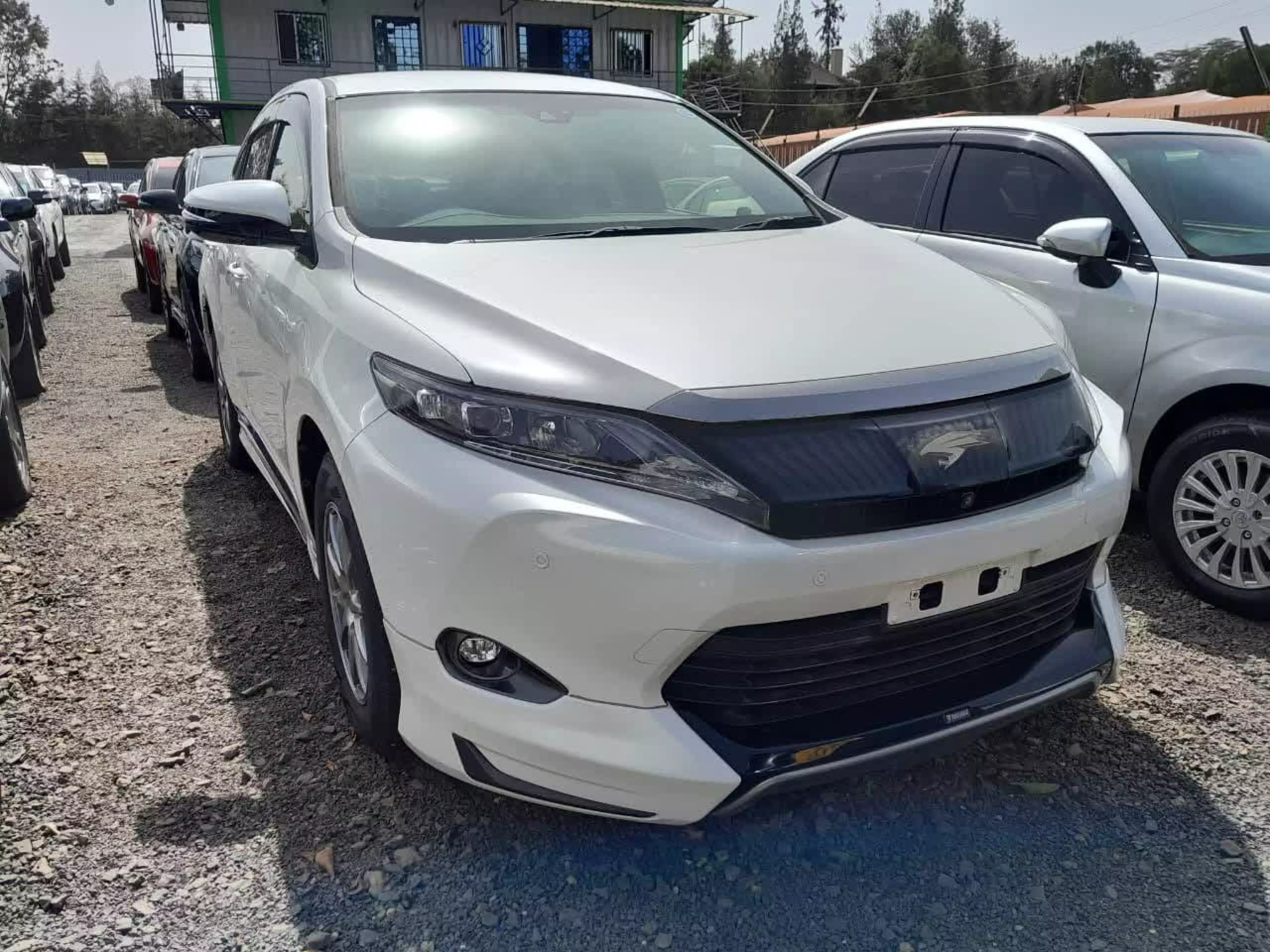 Toyota Harrier - 2014