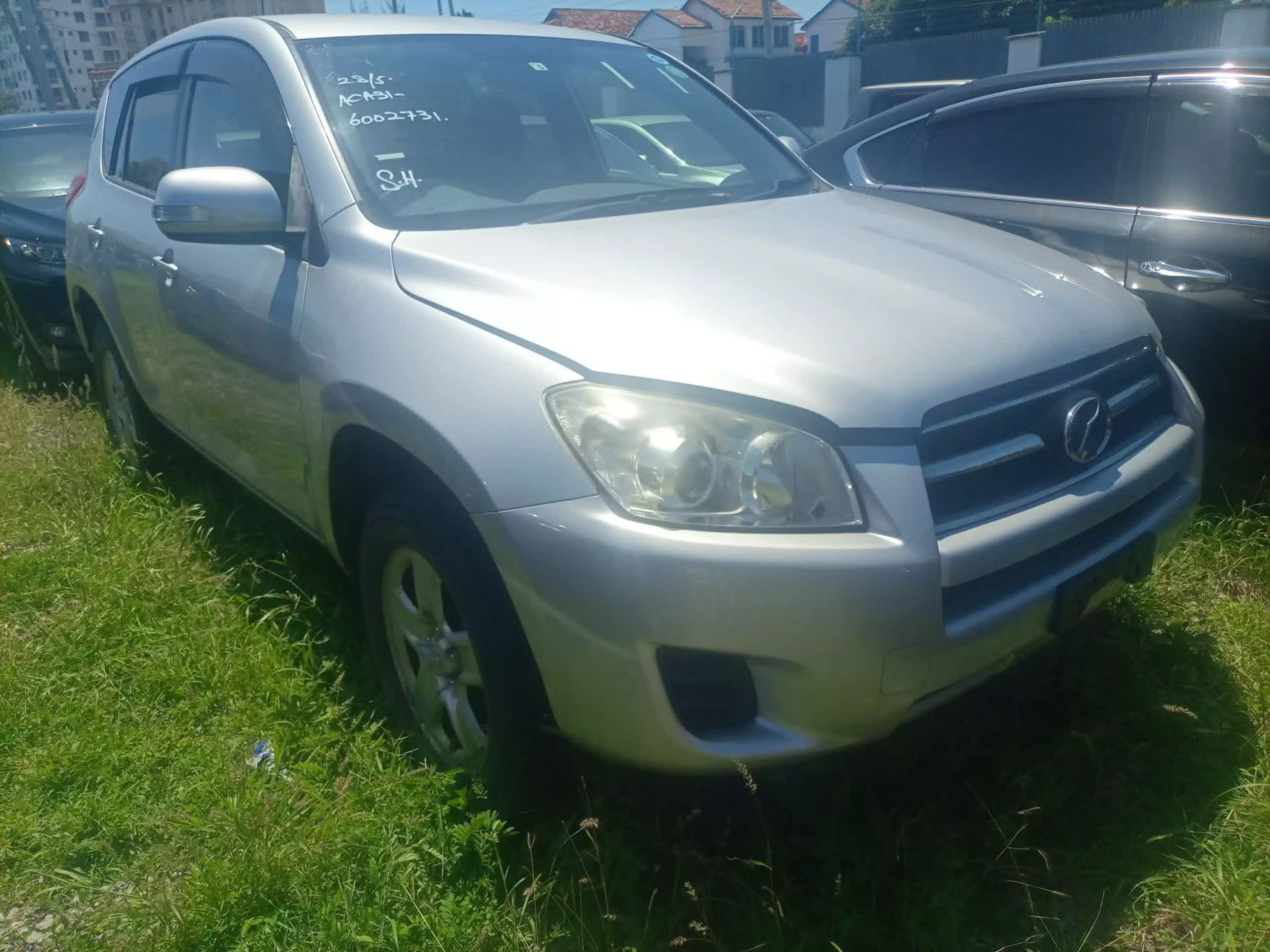 Toyota RAV 4 - 2016