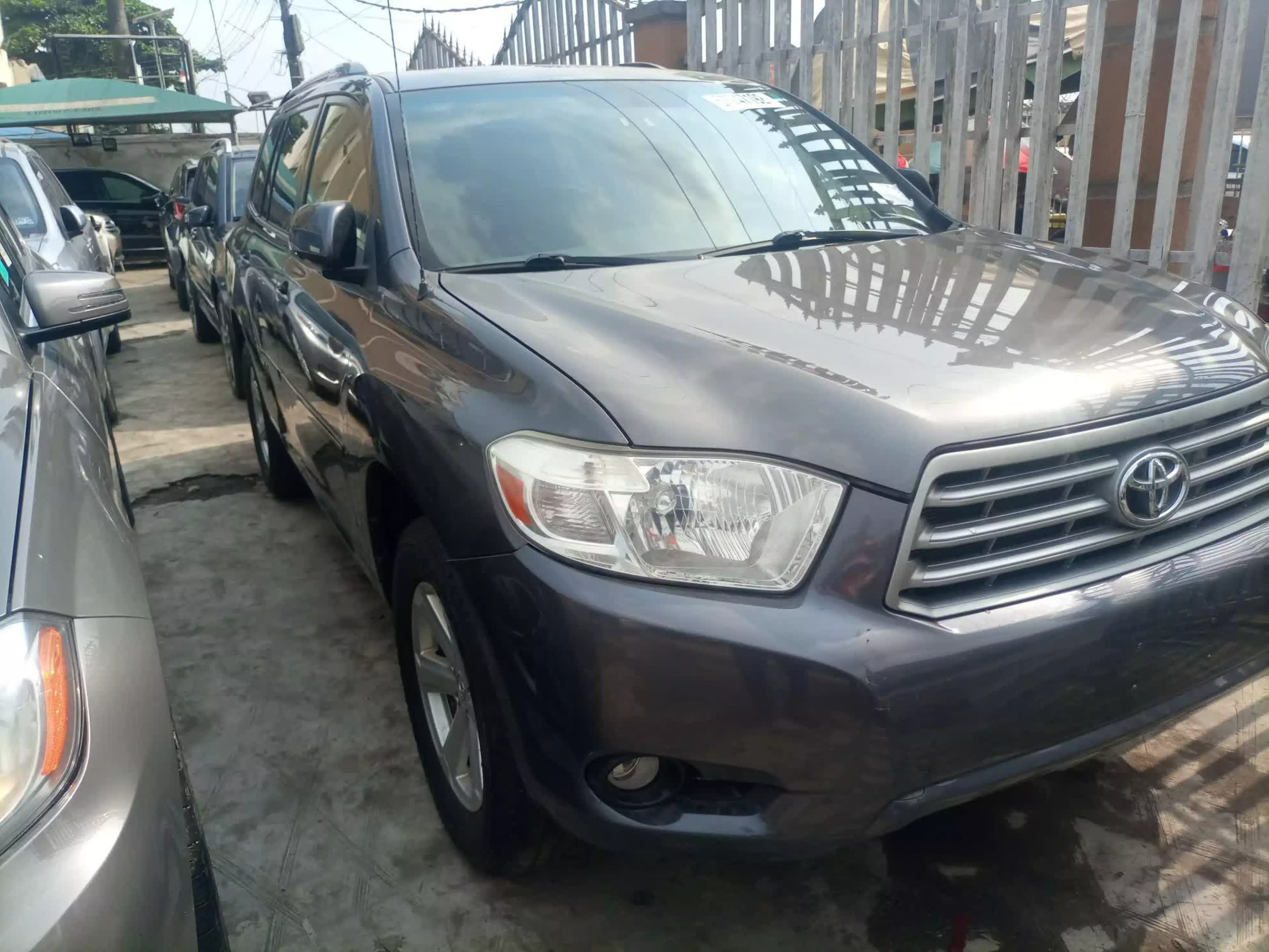 Toyota Highlander - 2010
