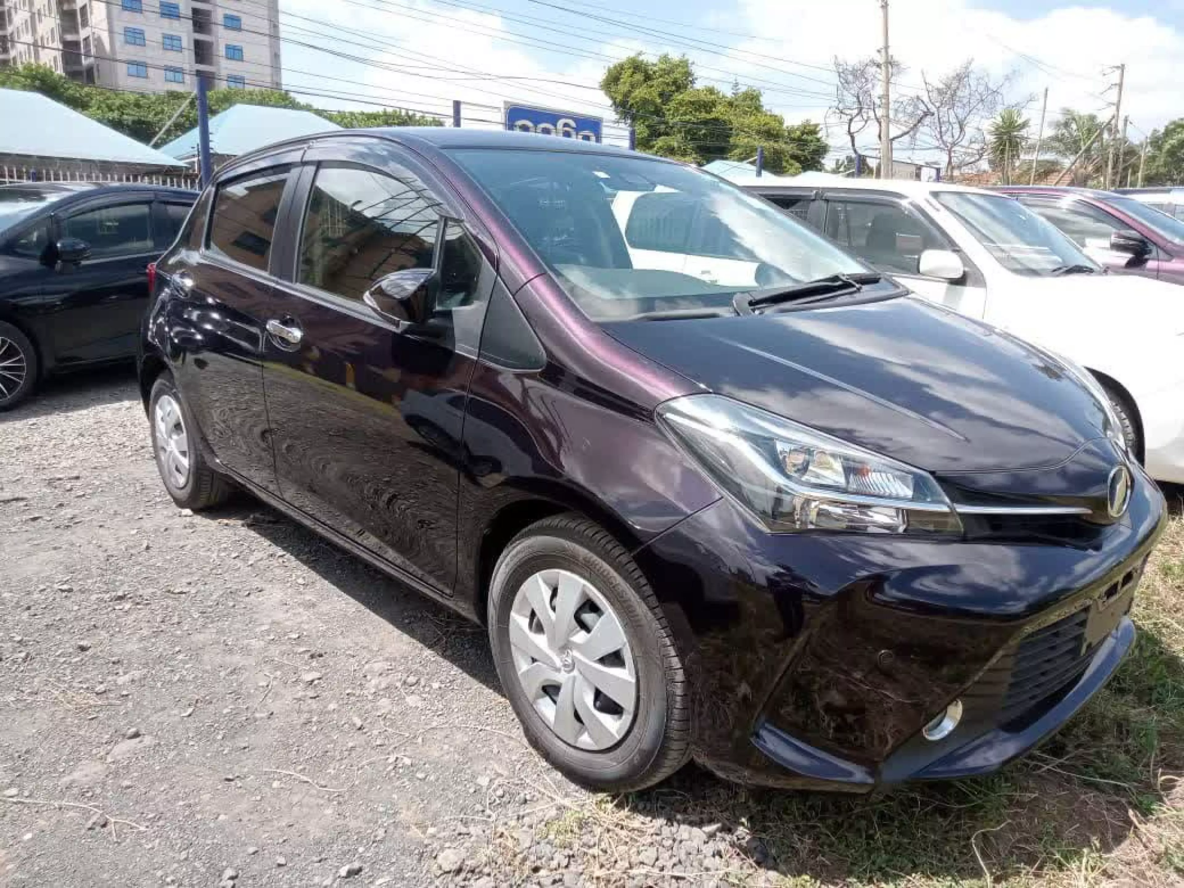 Toyota Vitz - 2016