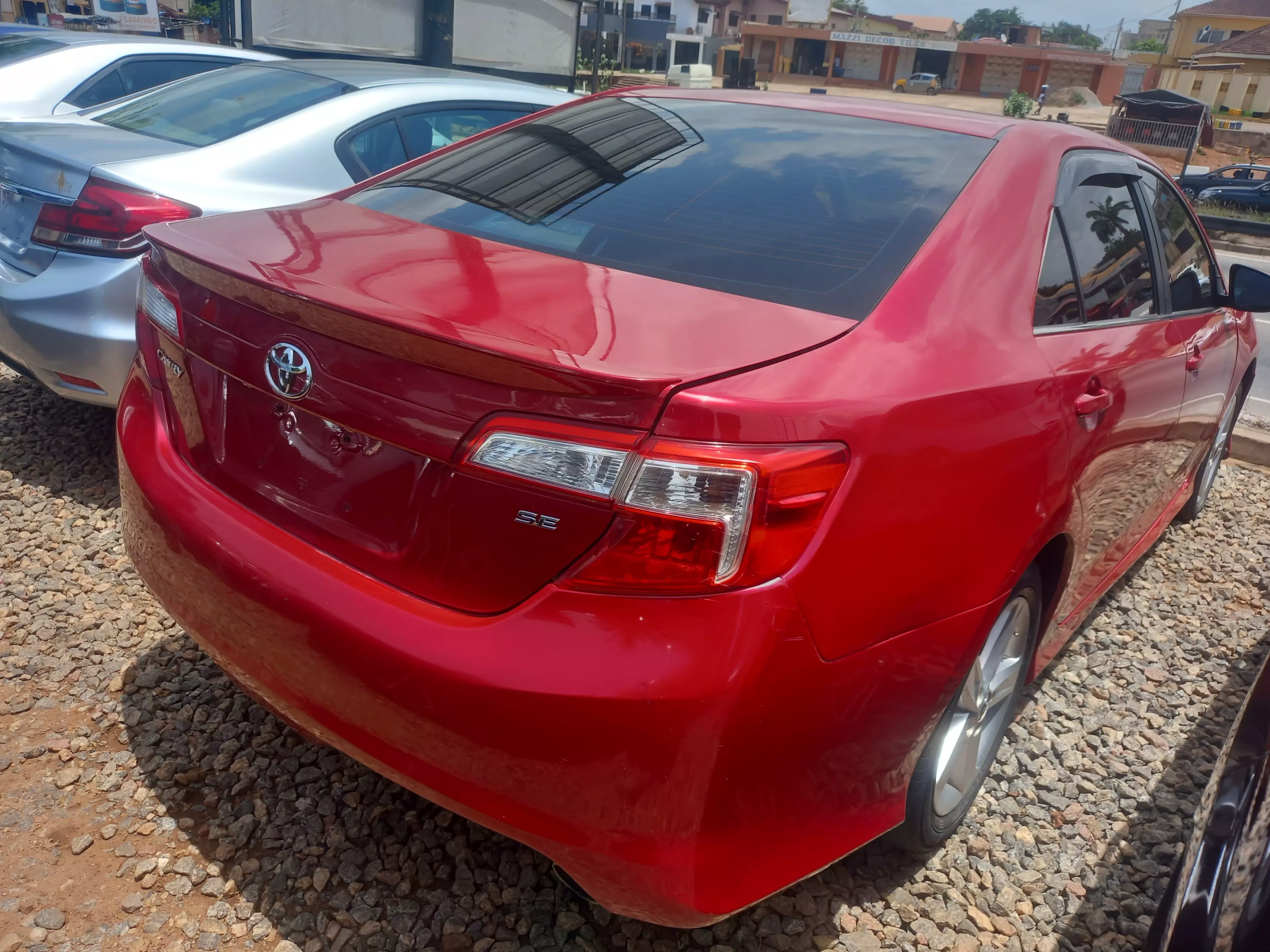 Toyota Camry   - 2014