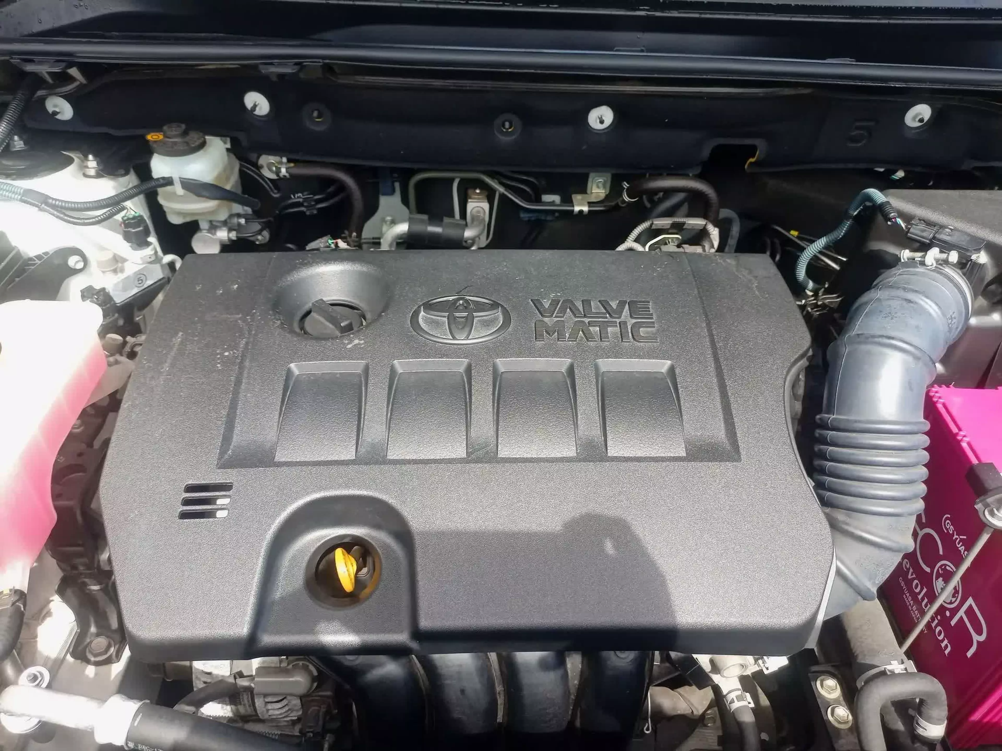 Toyota Harrier   - 2016