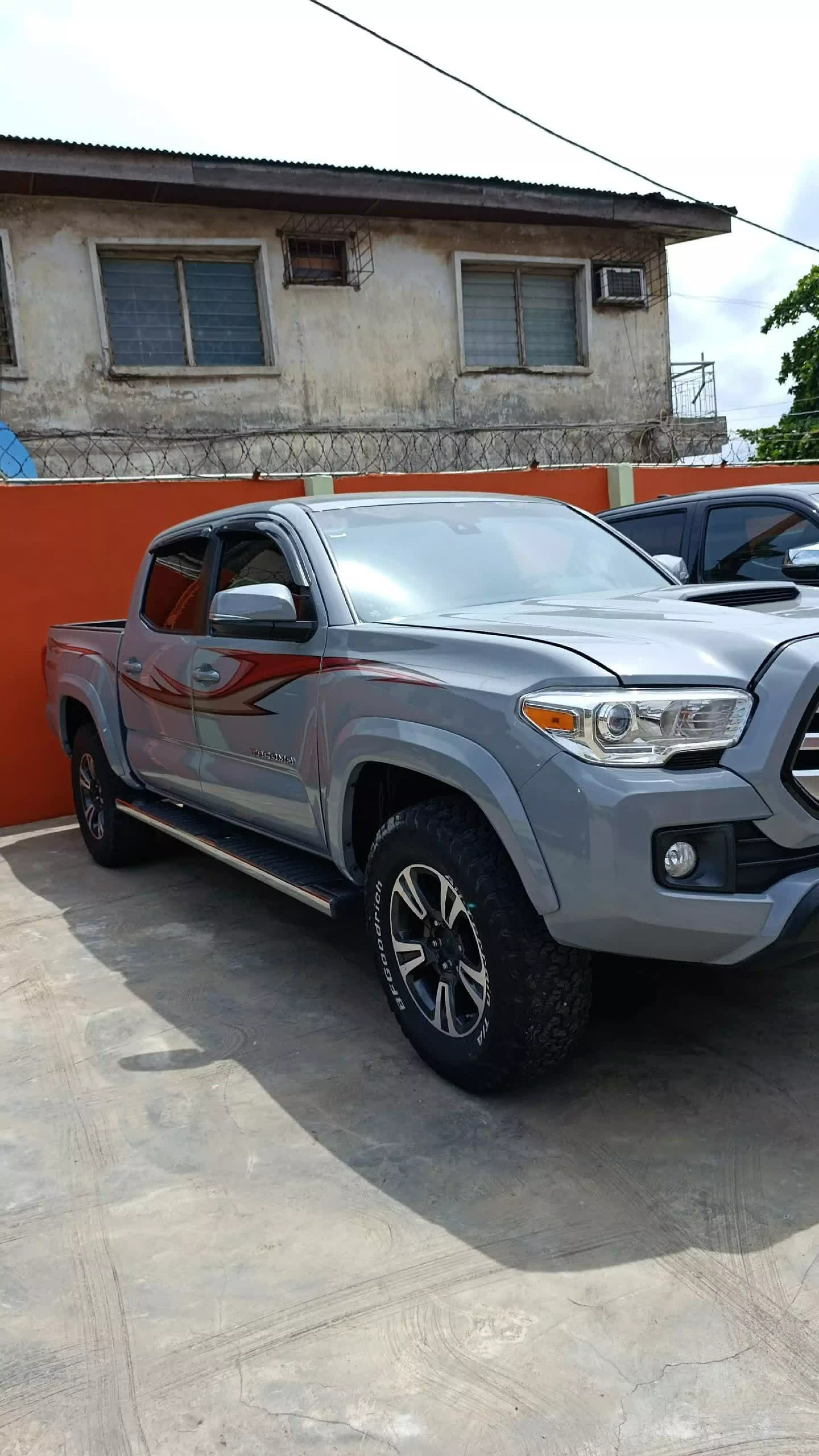 Toyota Tacoma - 2019